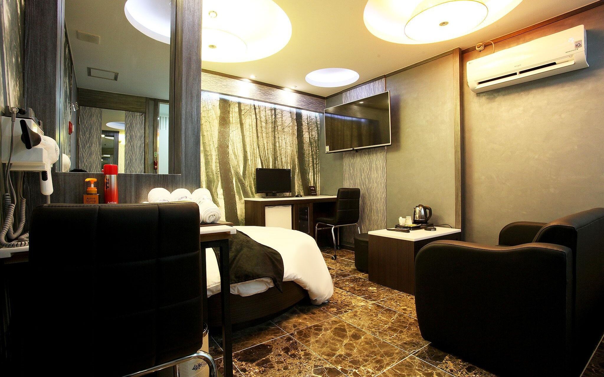 Suwon Station Provence 22st