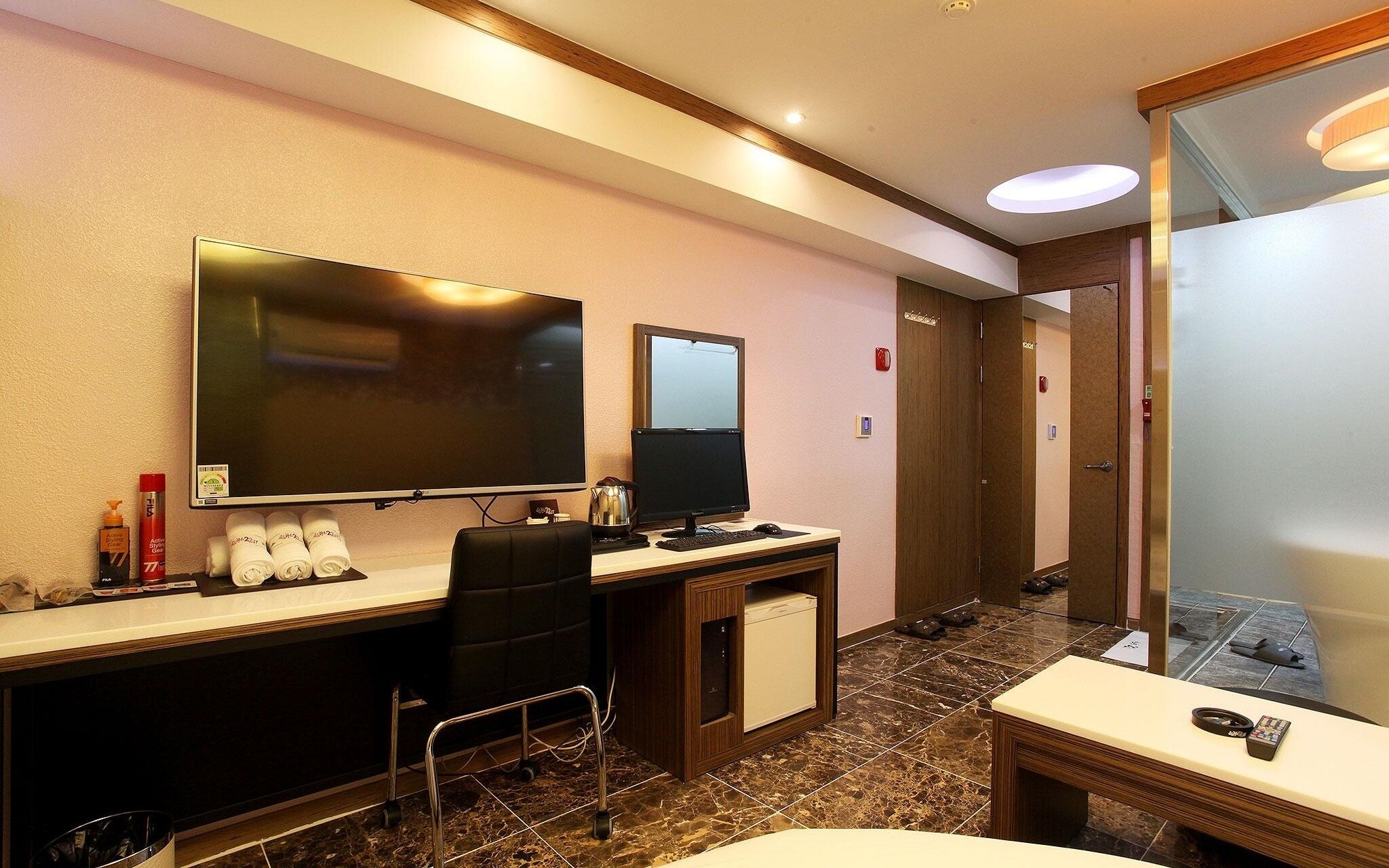 Suwon Station Provence 22st