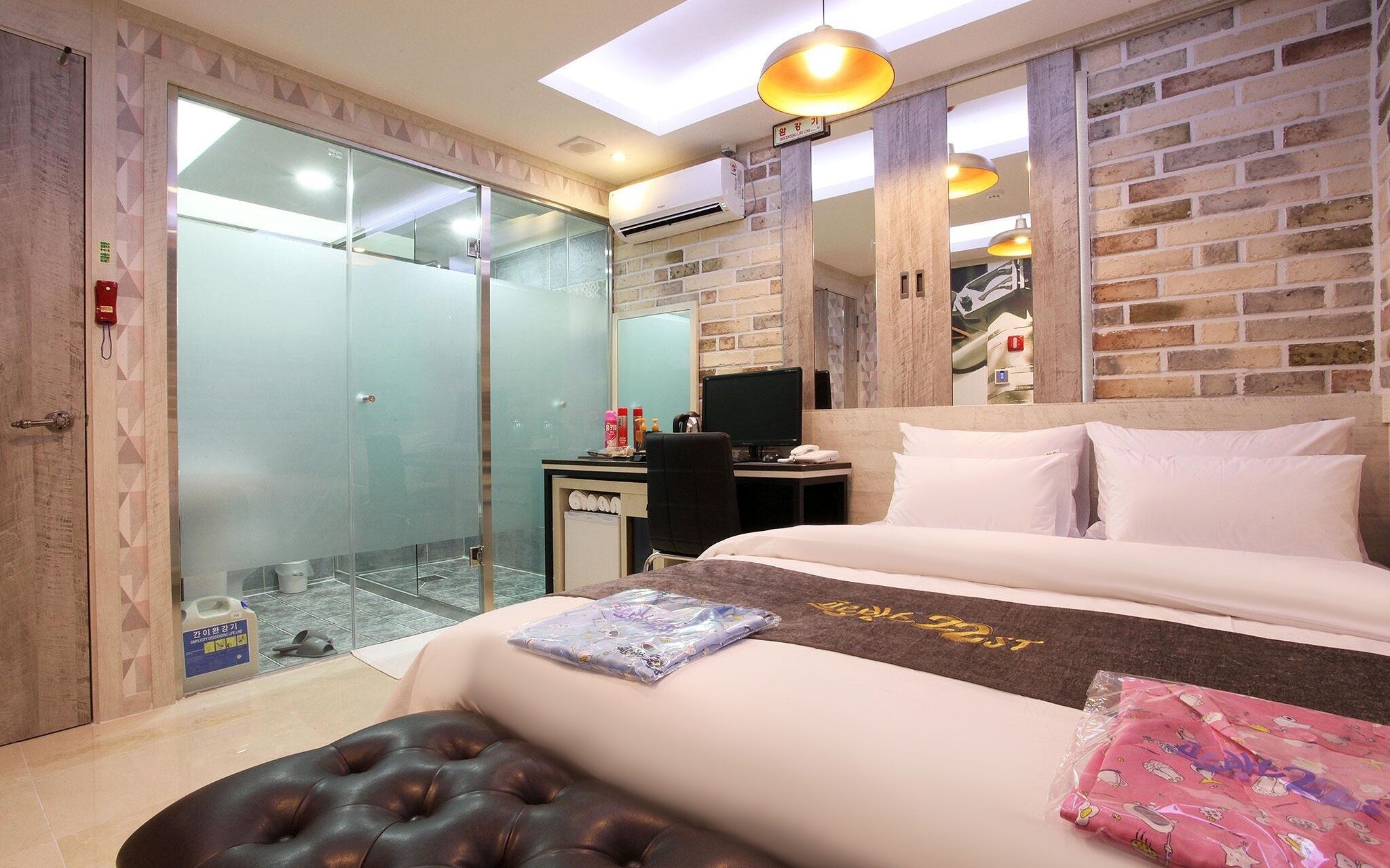 Suwon Station Provence 22st