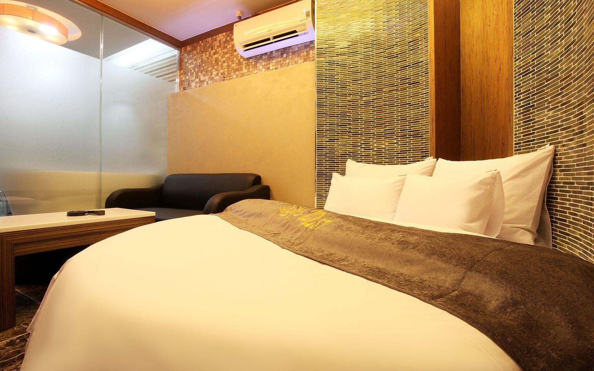 Suwon Station Provence 22st