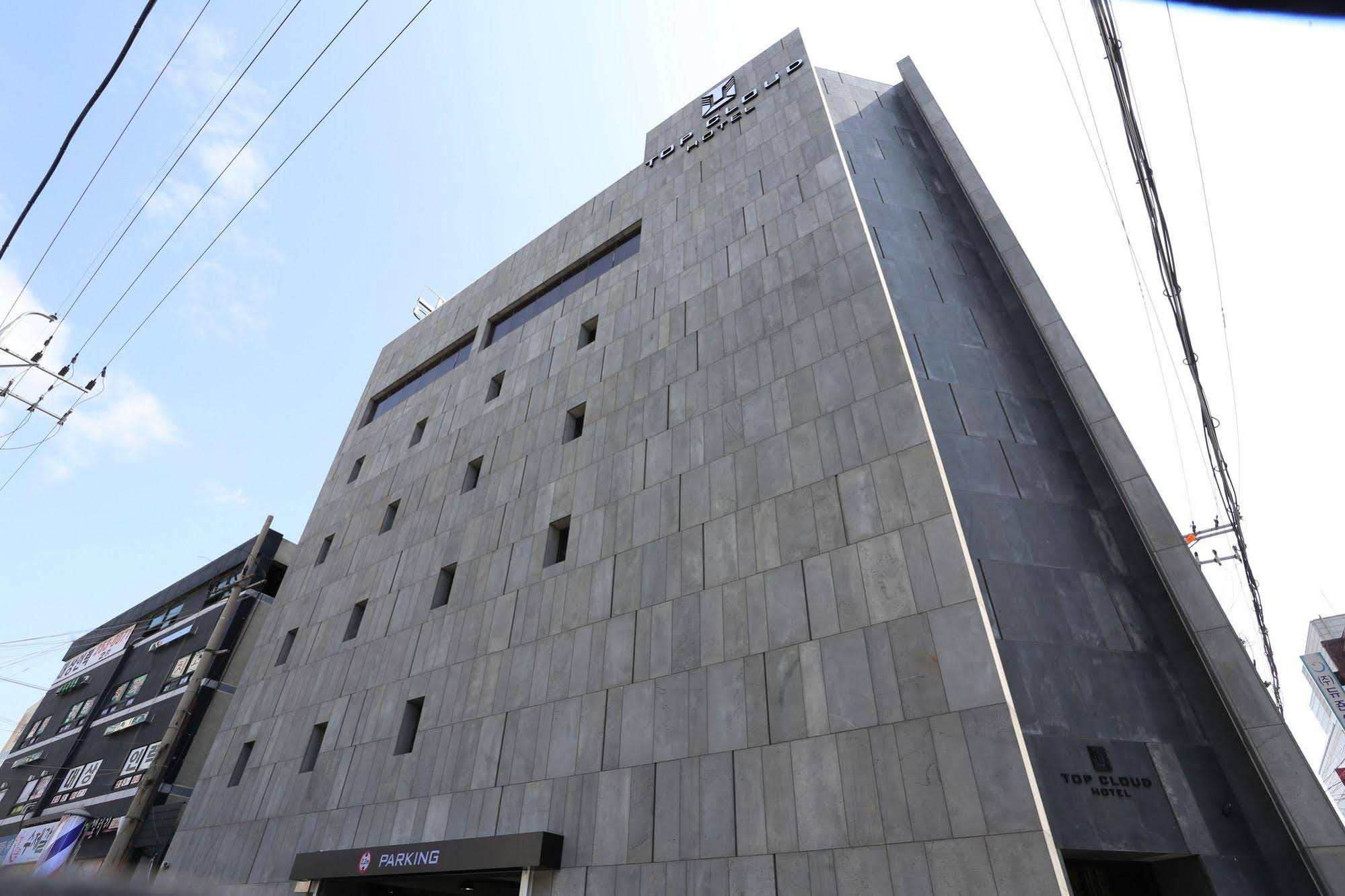 Suwon Top Cloud Hotel