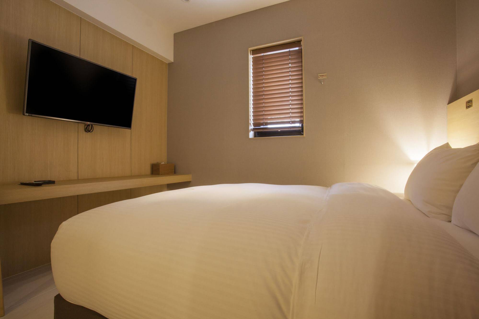 Suwon Top Cloud Hotel