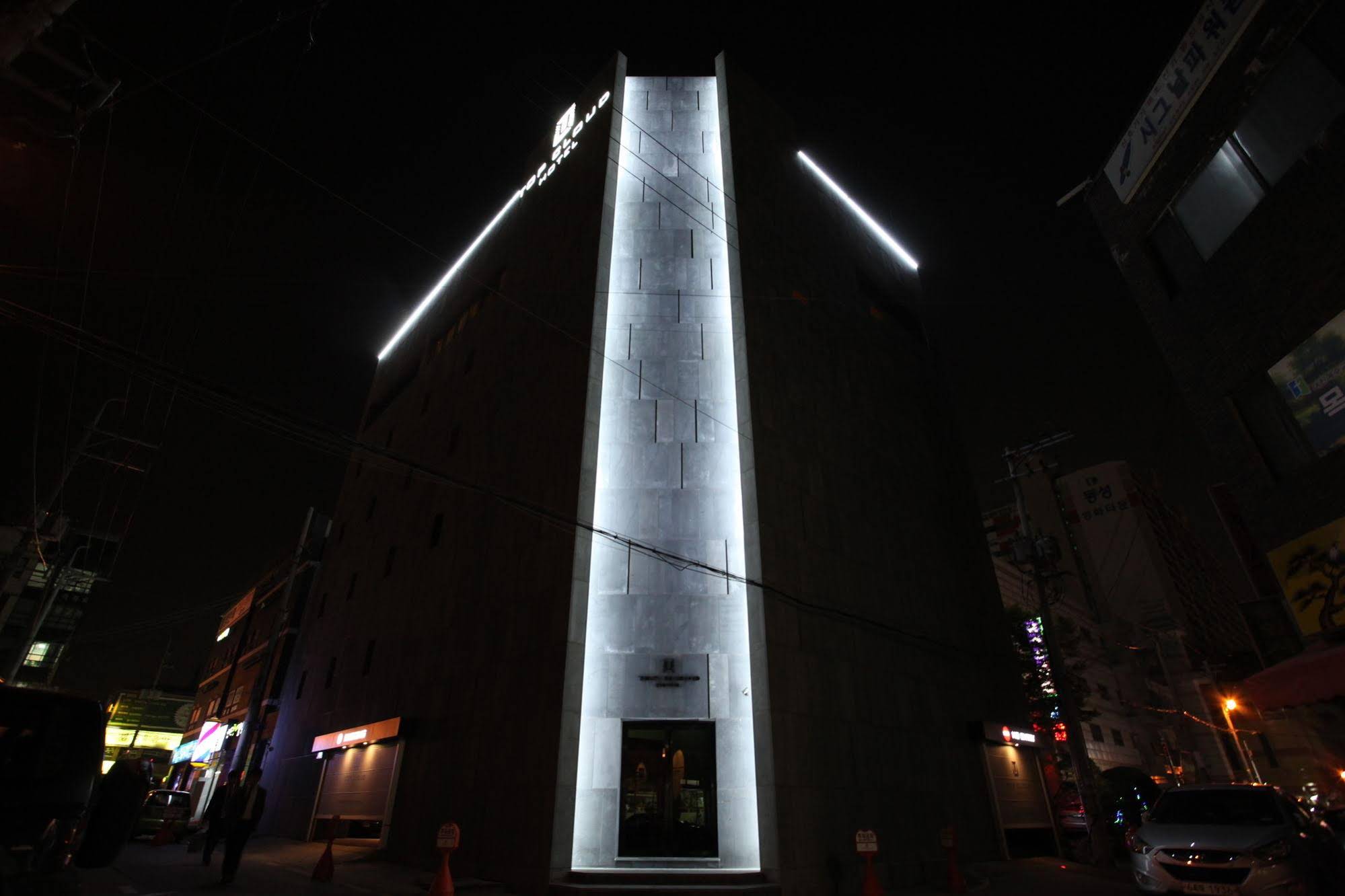 Suwon Top Cloud Hotel