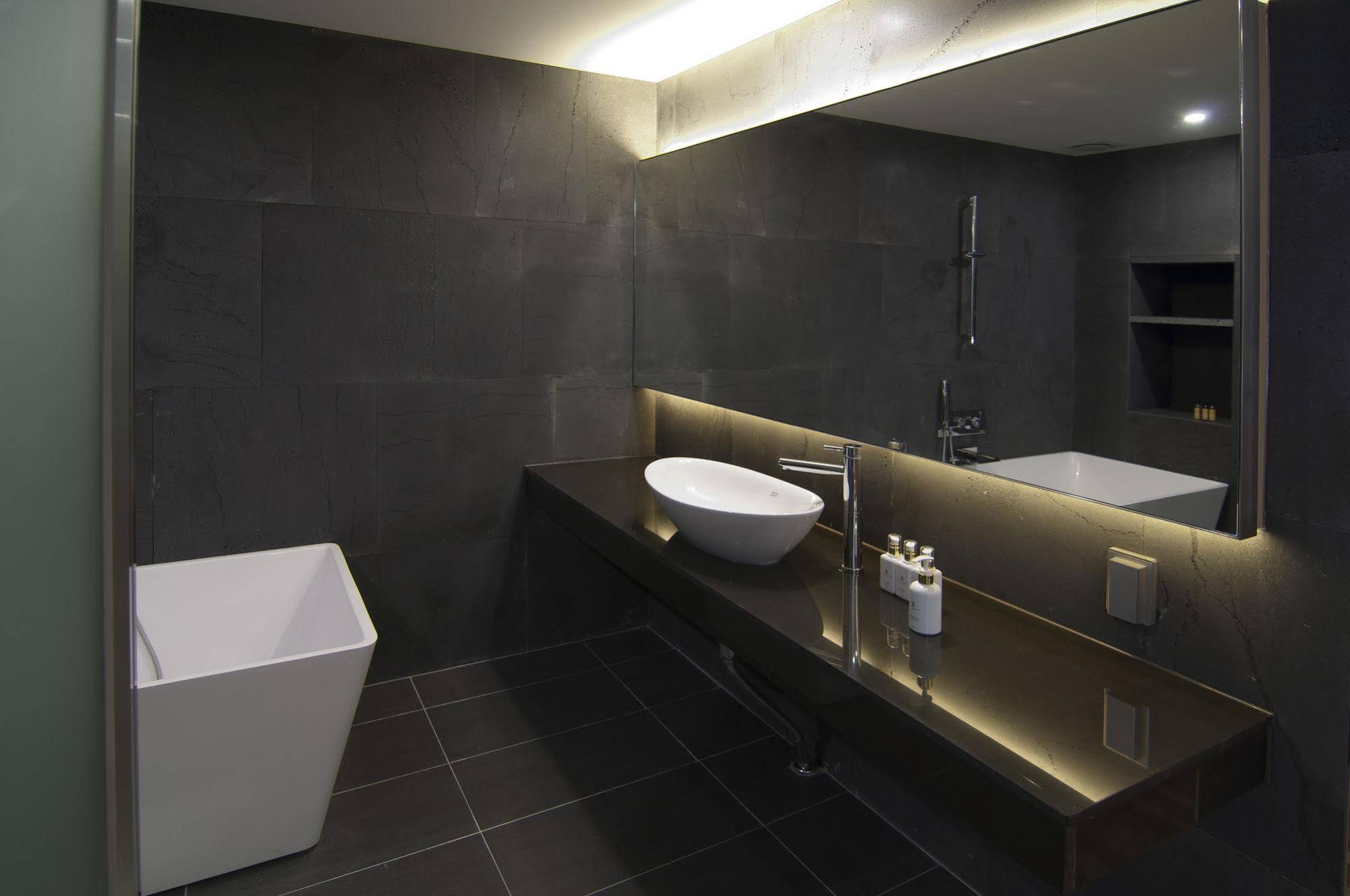 Suwon Top Cloud Hotel