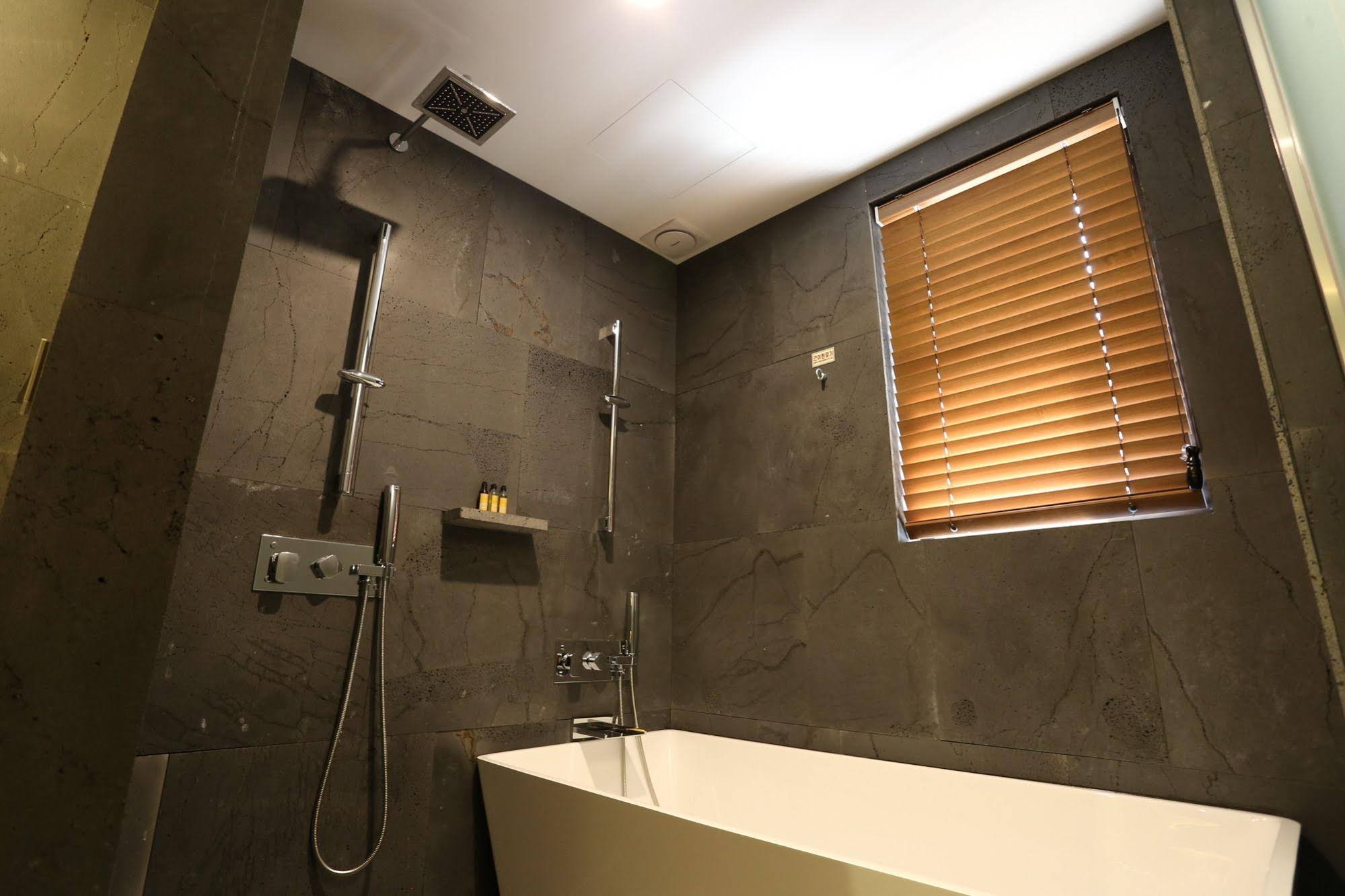 Suwon Top Cloud Hotel