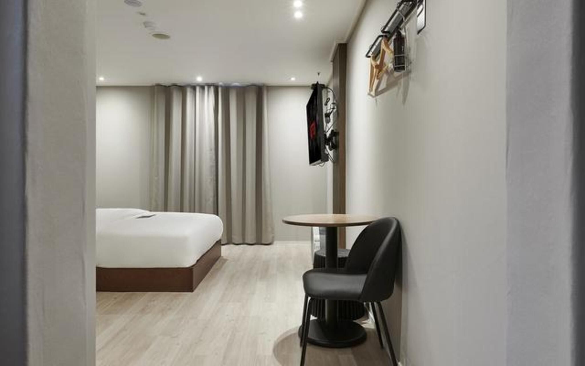Suwon Yeongtong Just Sleep Hotel