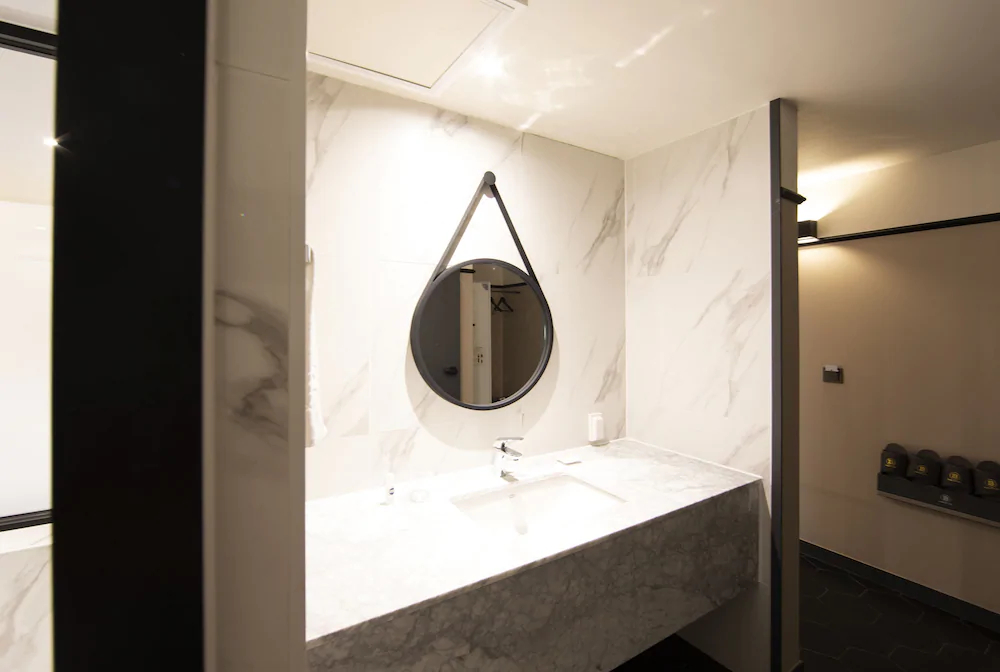 Brown Dot Hotel