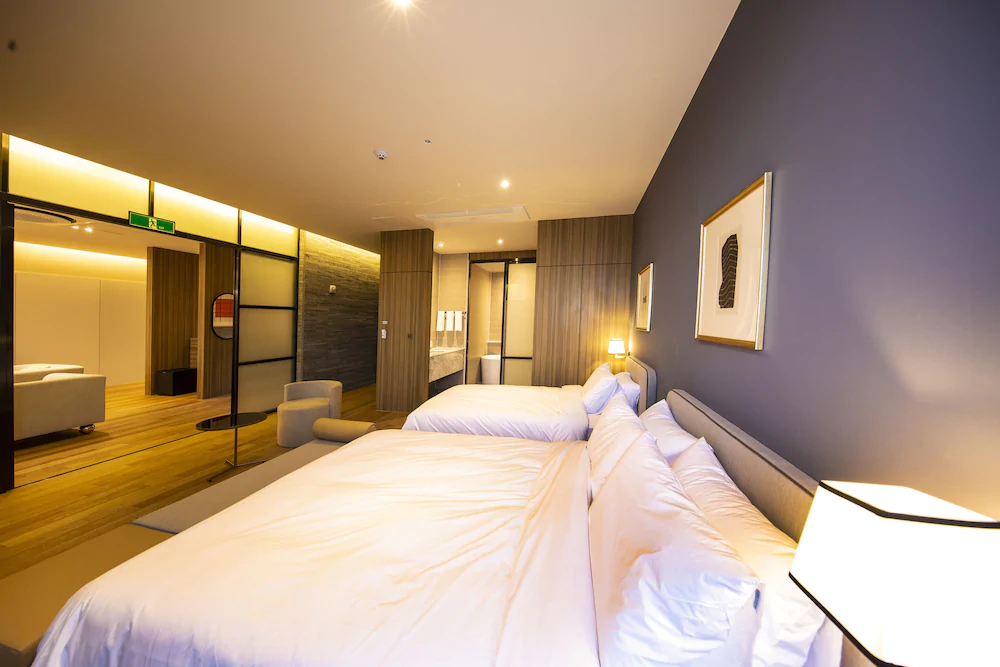 Brown Dot Hotel