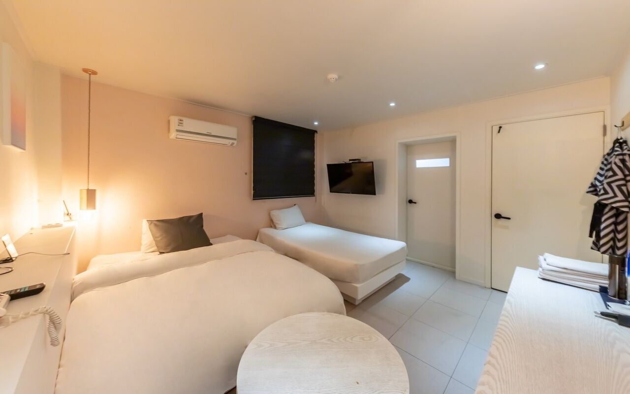 Hotel Yam