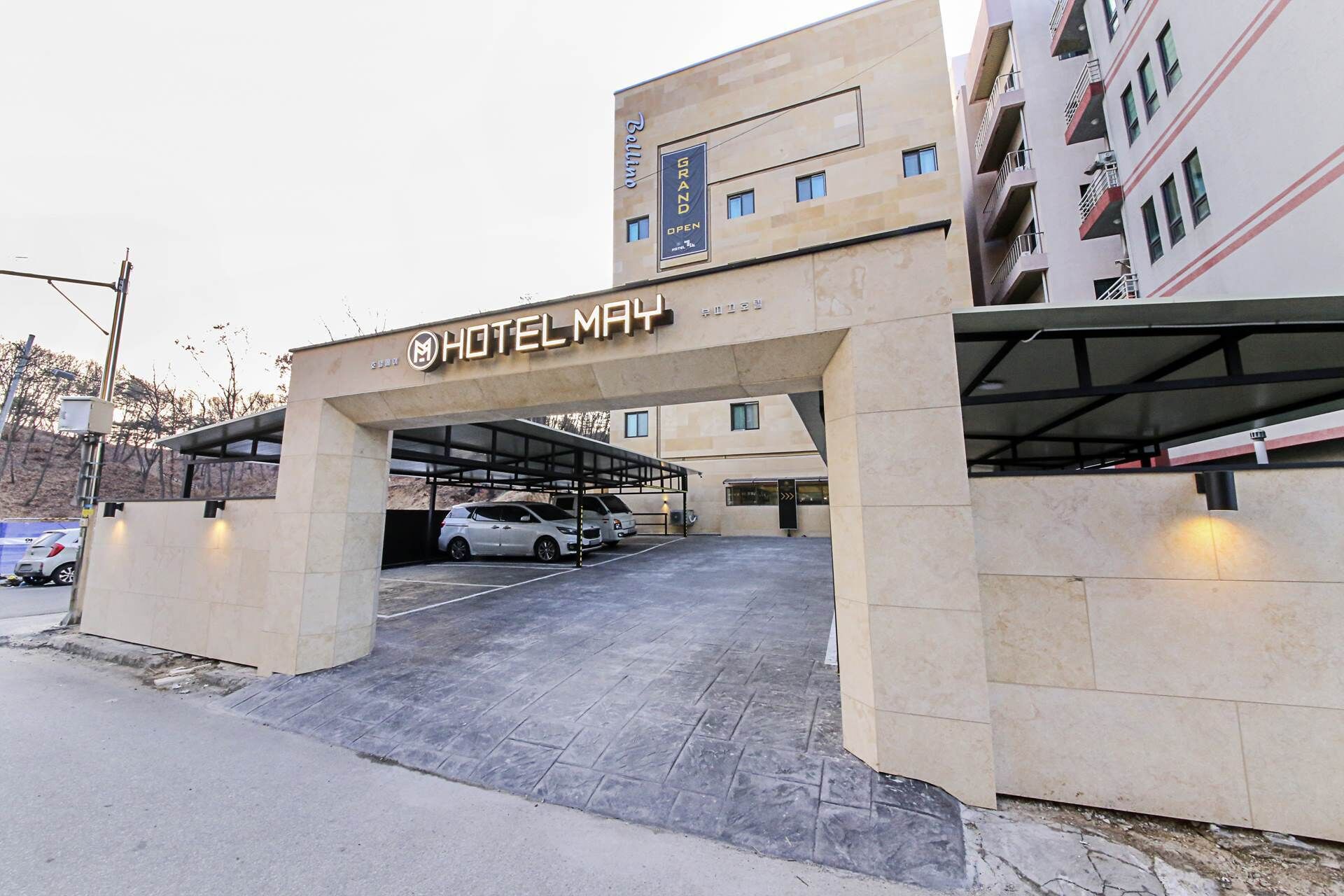 May Hotel