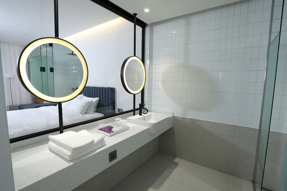 Orchid Hotel