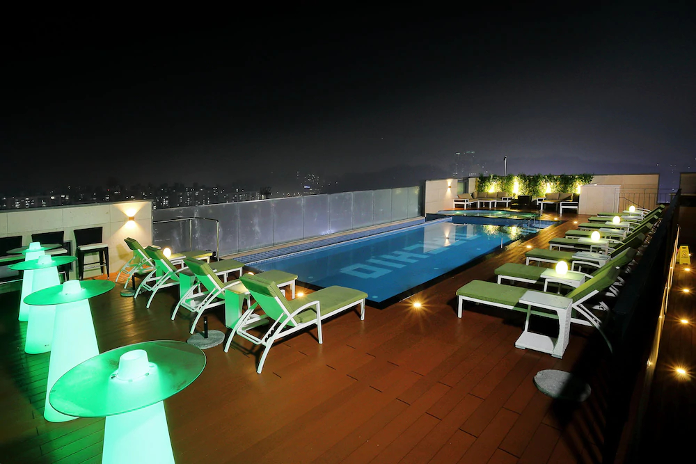 Orchid Hotel