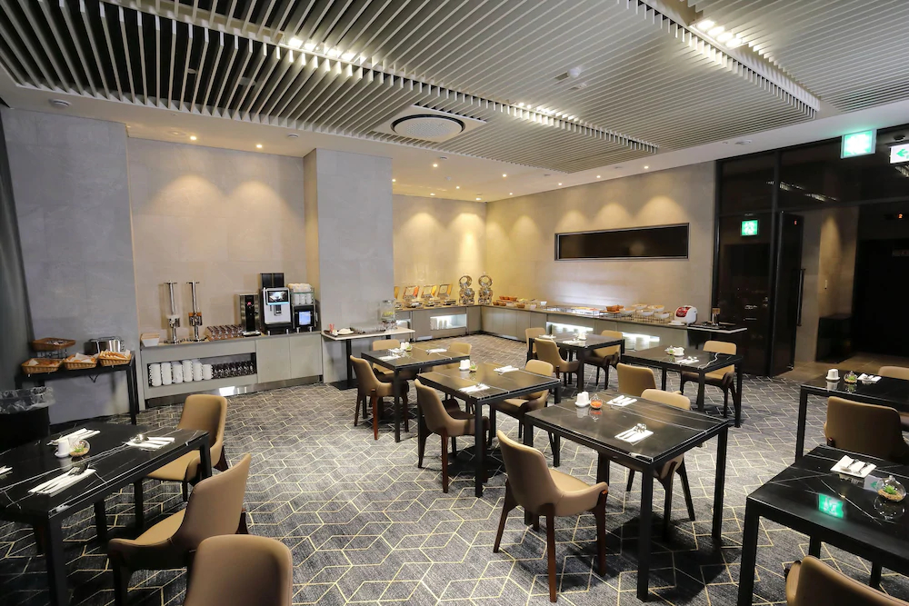Orchid Hotel