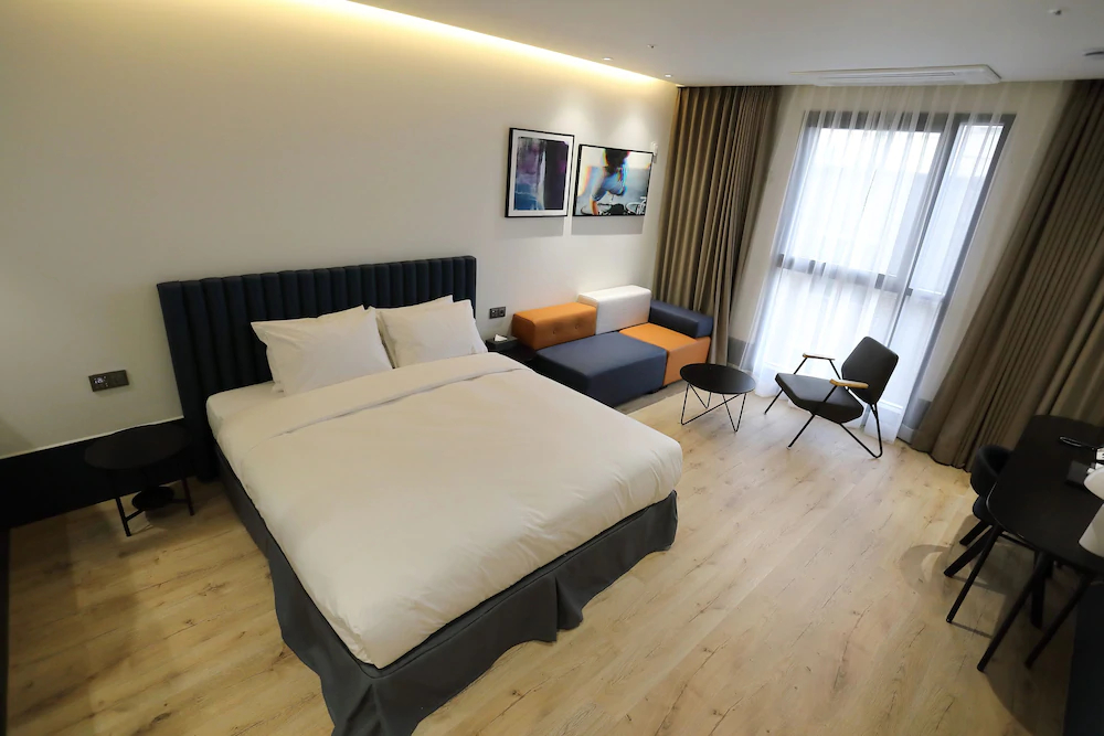 Orchid Hotel