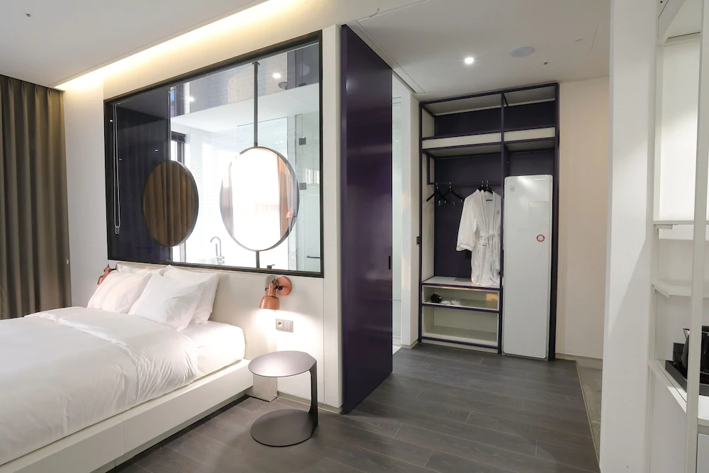 Orchid Hotel