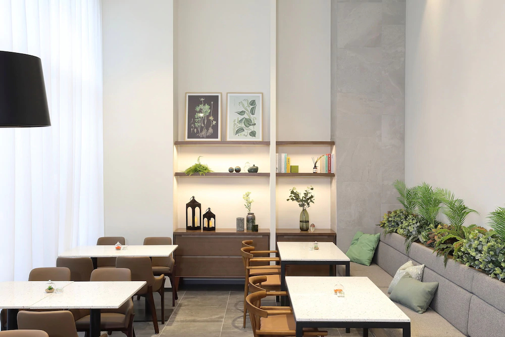 Orchid Hotel