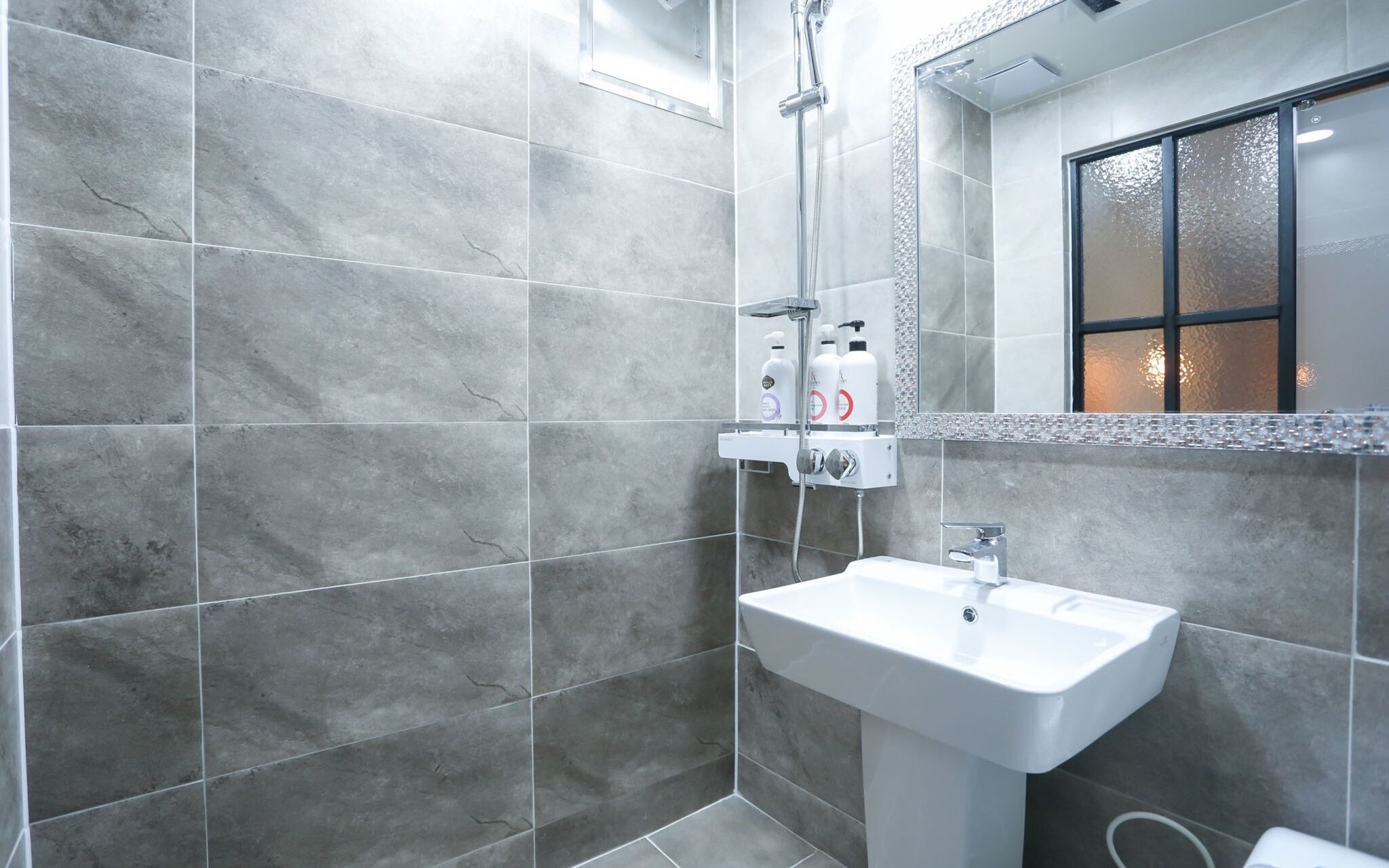 Wonju Two Days Hotel