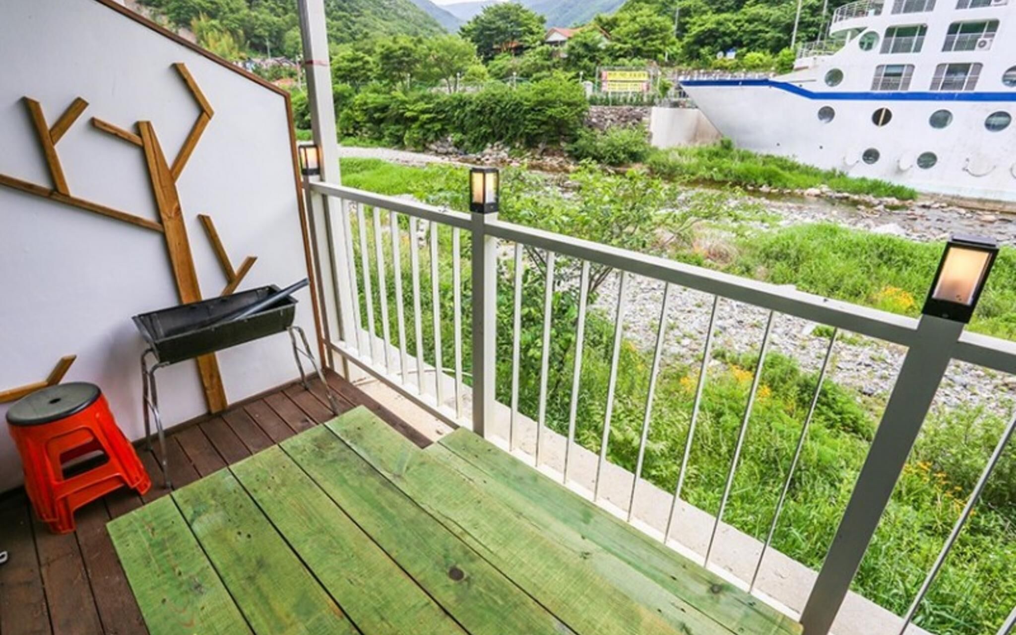 Doyeon Valley Pension