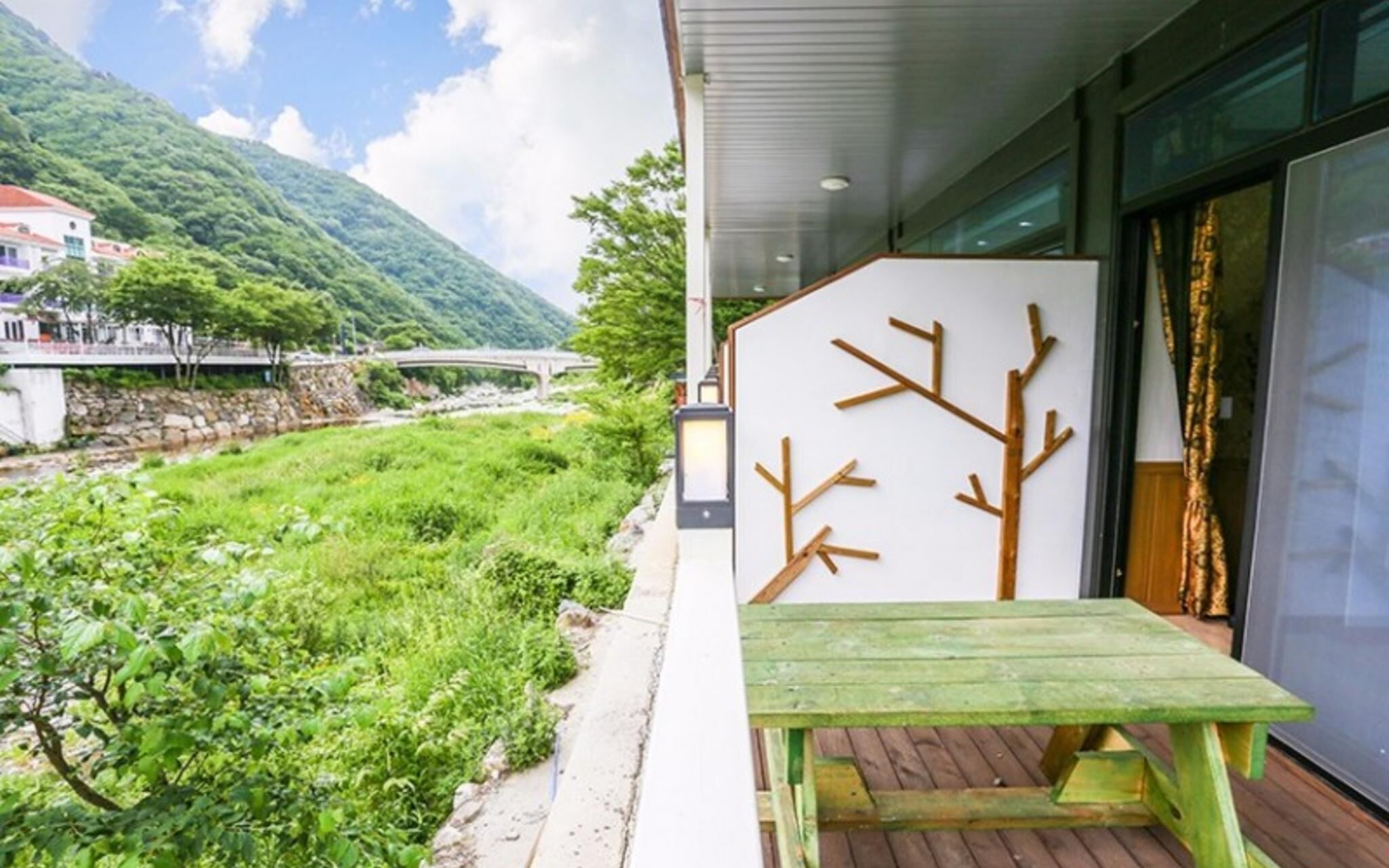 Doyeon Valley Pension