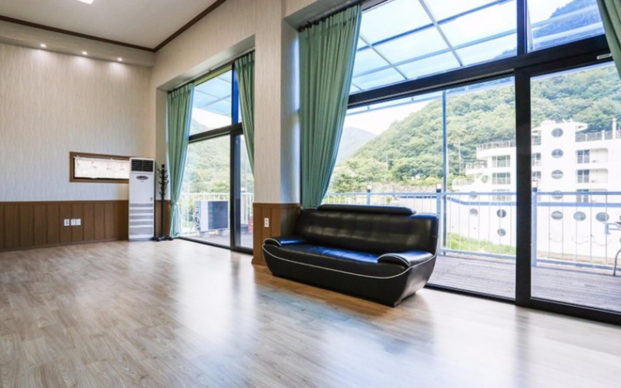 Doyeon Valley Pension