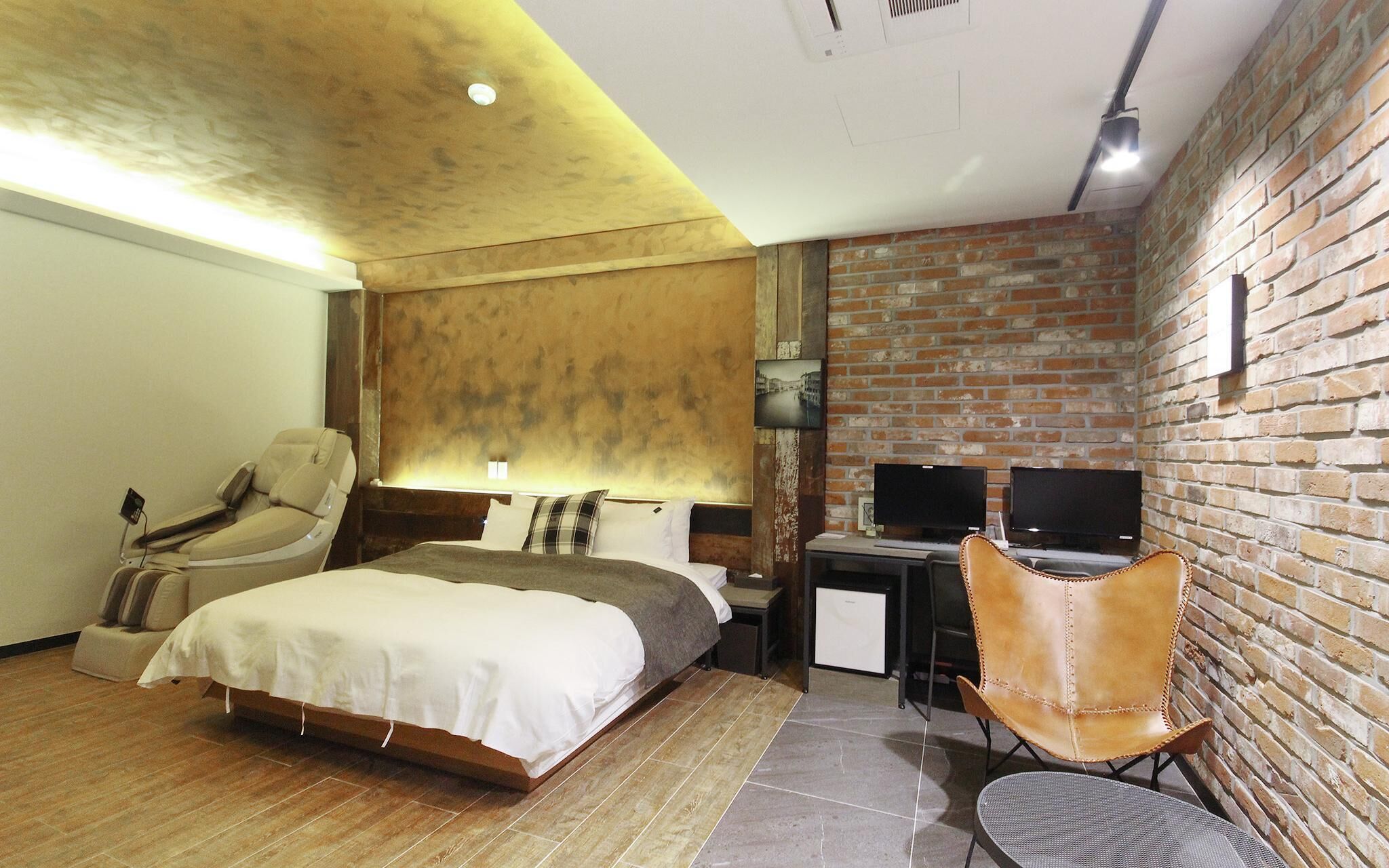 Yangsan Bukbudong Lime Hotel