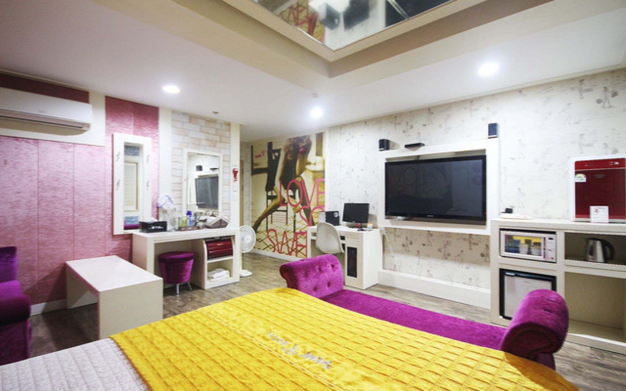 Yangsan Deokgye Show