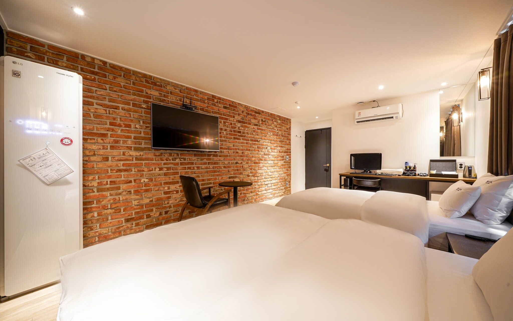 Yangsan Deokgye Yuna Hotel