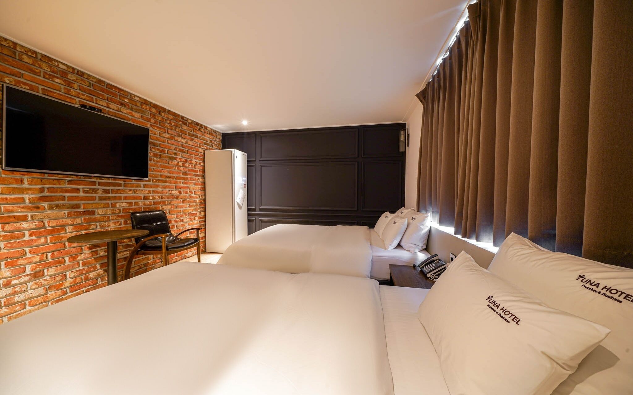 Yangsan Deokgye Yuna Hotel