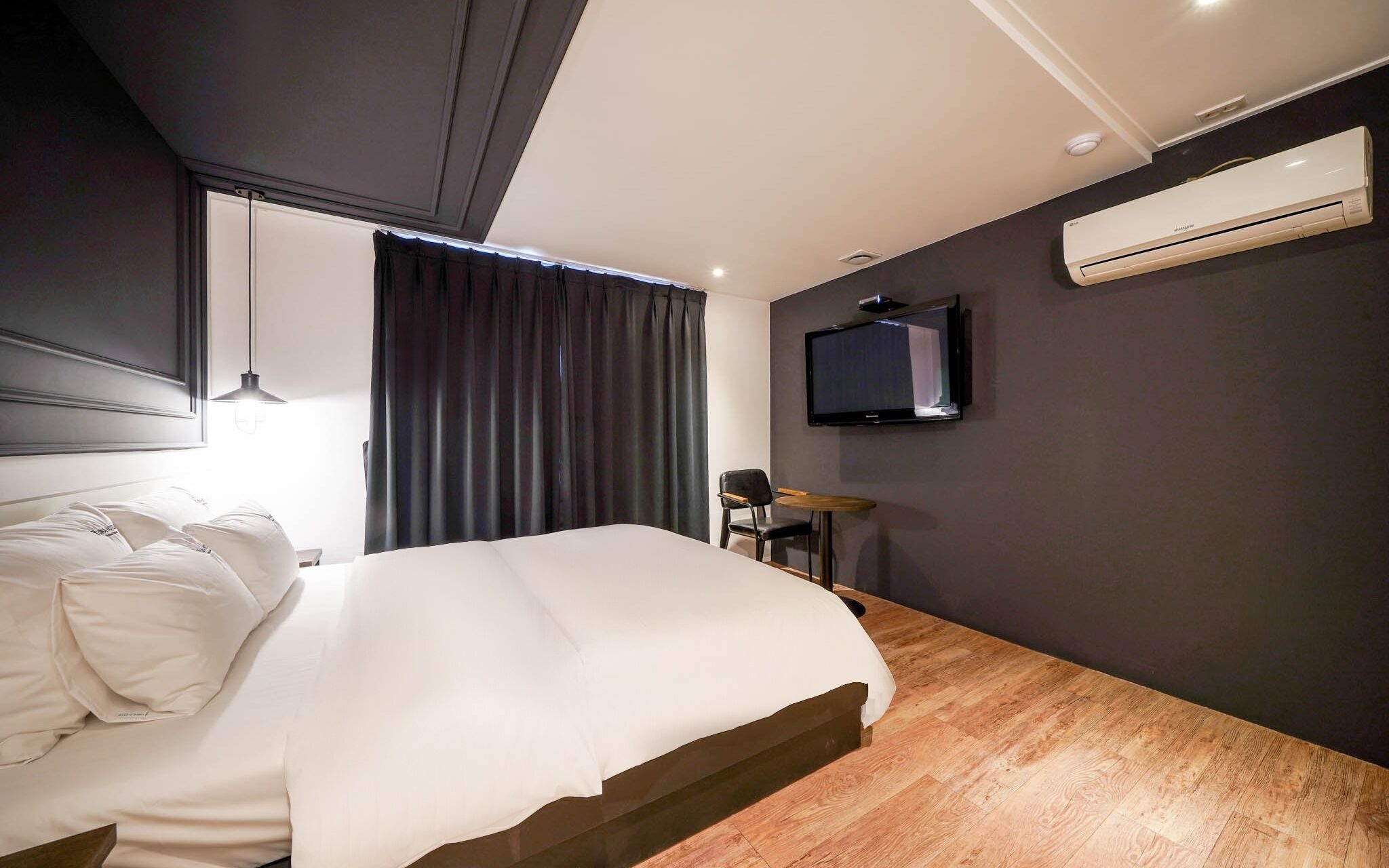 Yangsan Deokgye Yuna Hotel