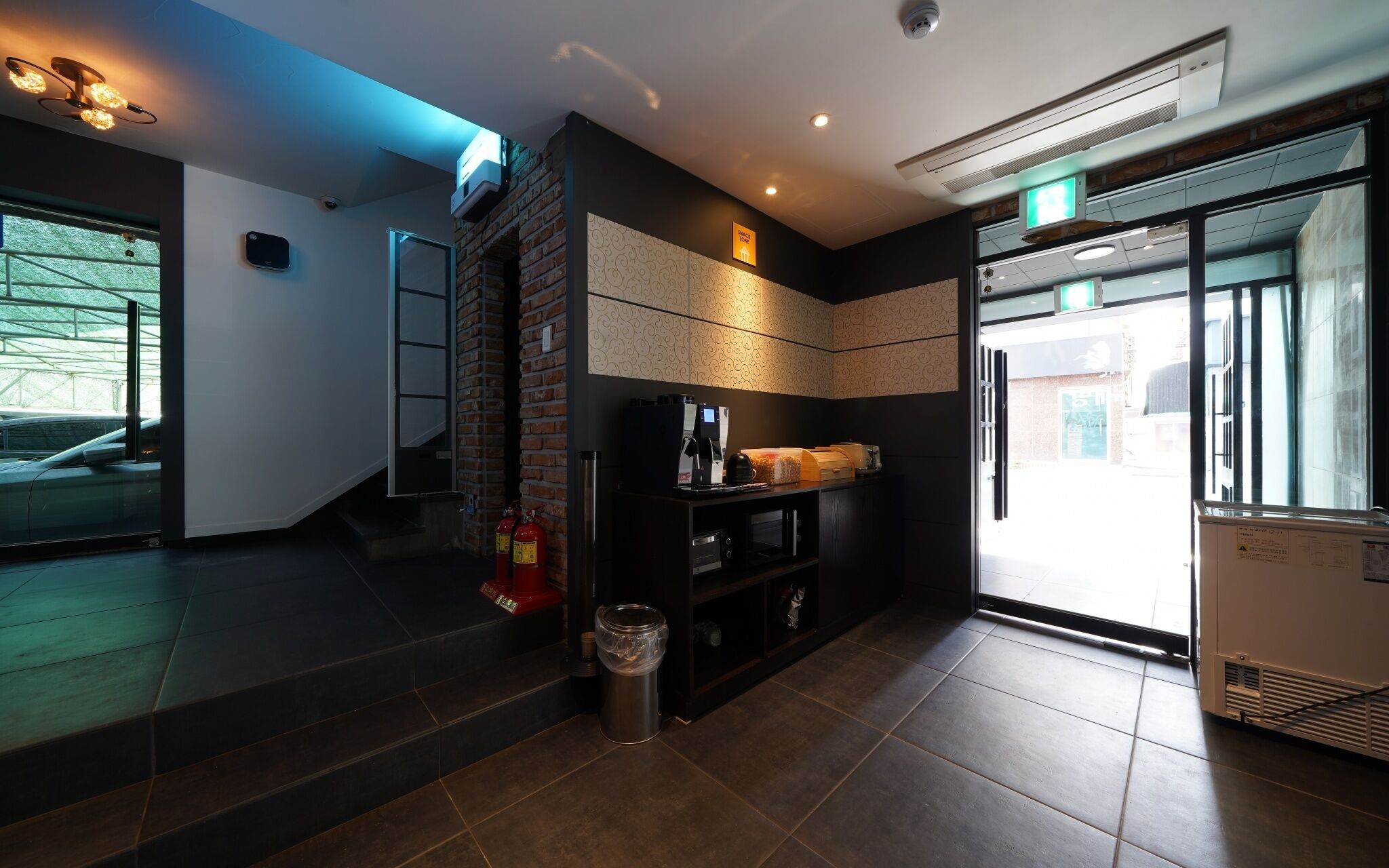 Yangsan Deokgye Yuna Hotel