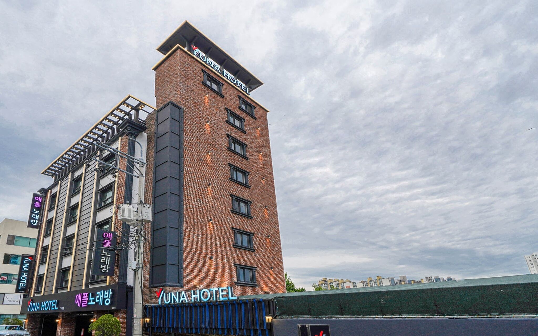 Yangsan Deokgye Yuna Hotel