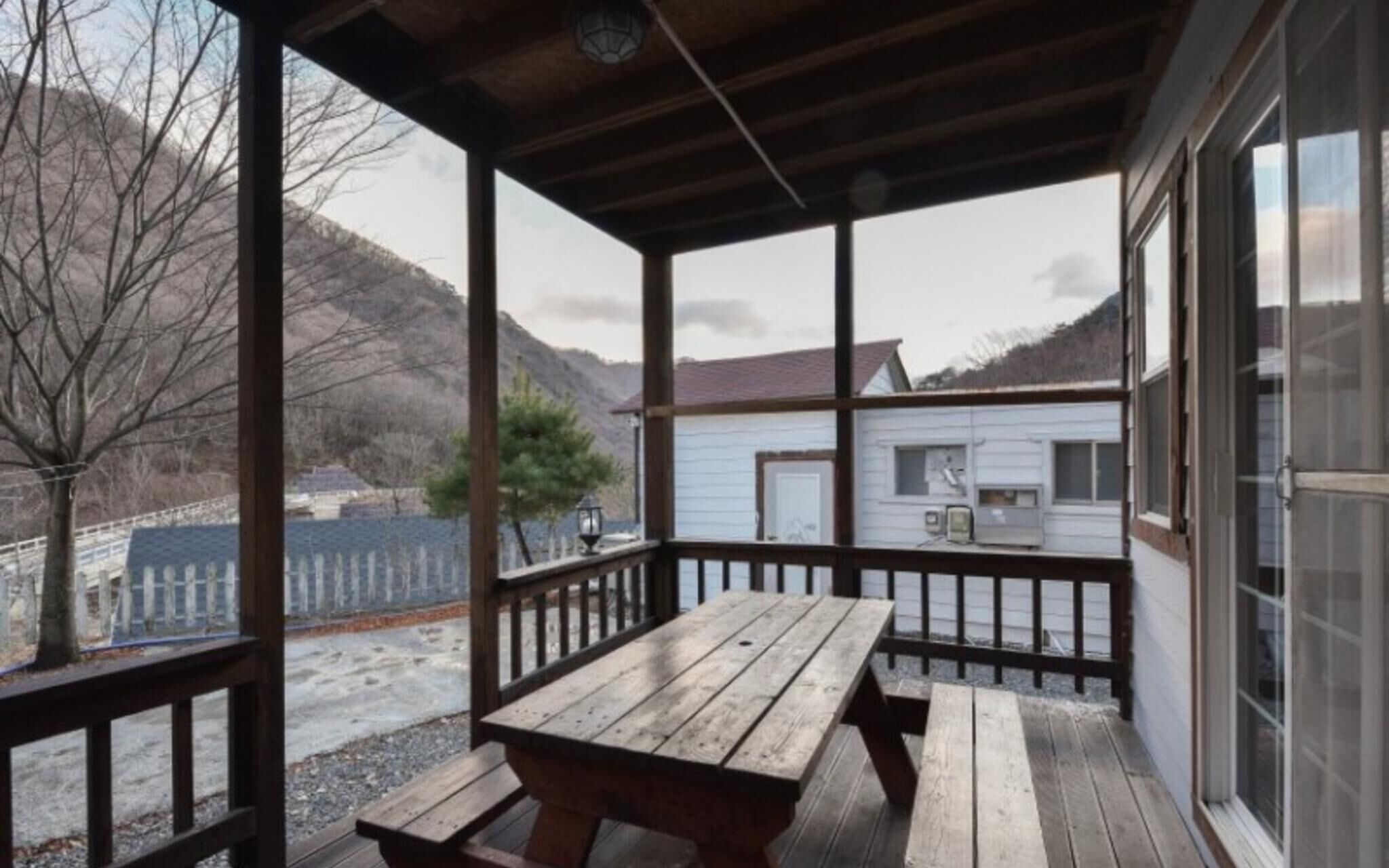 Yangsan Happy Valley Pension