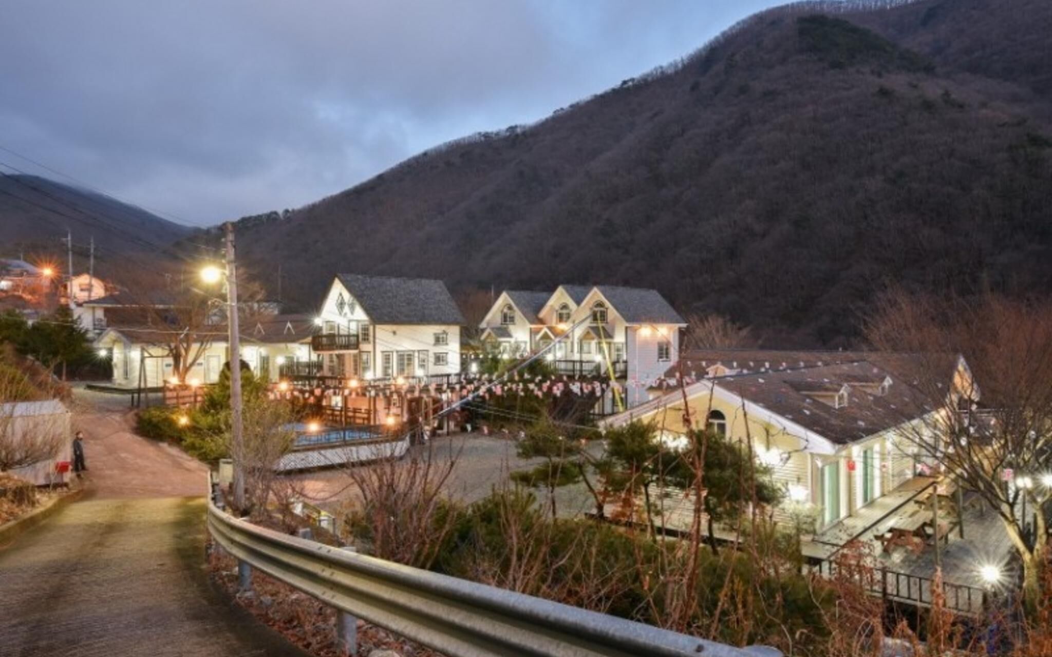 Yangsan Happy Valley Pension