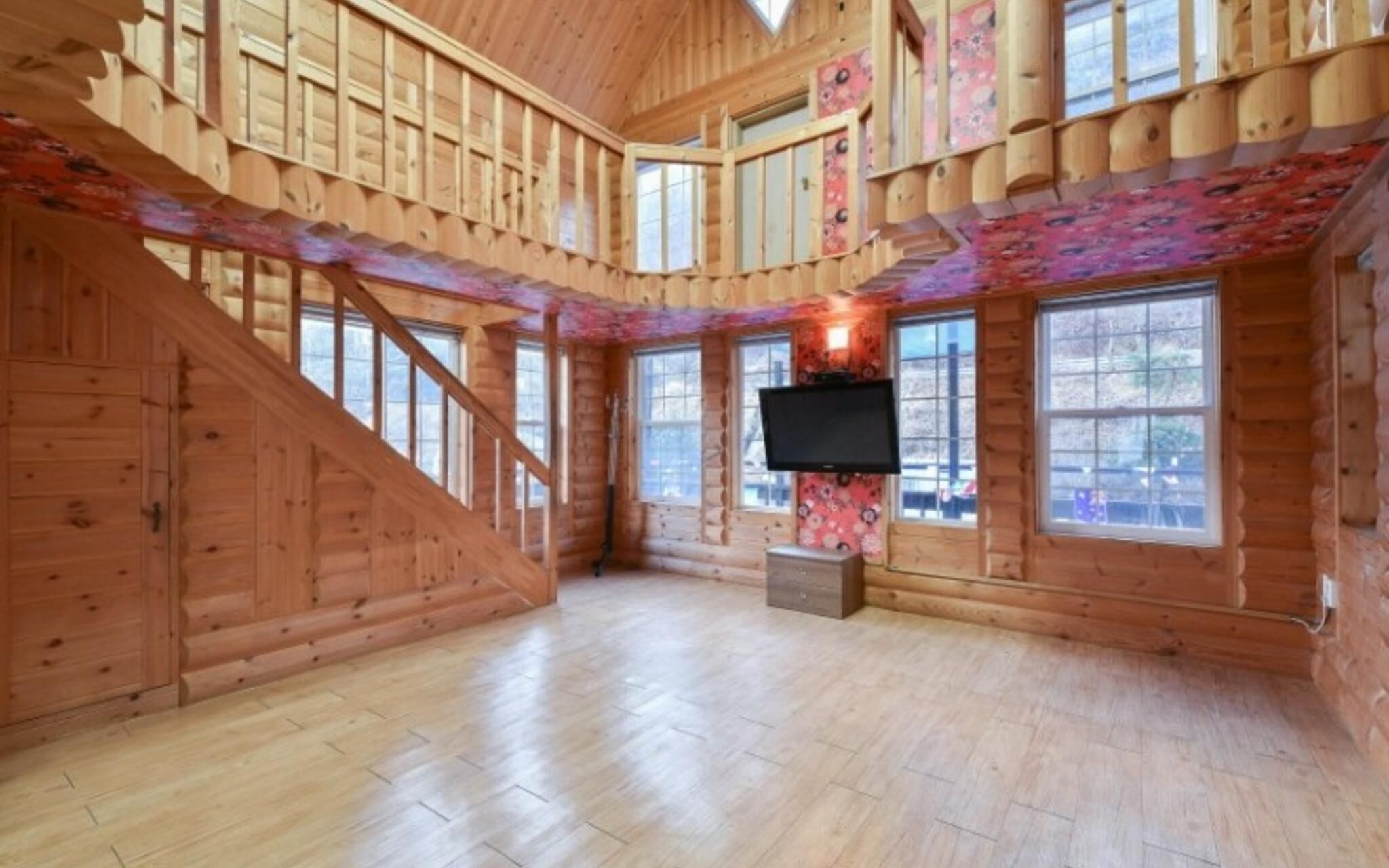 Yangsan Happy Valley Pension