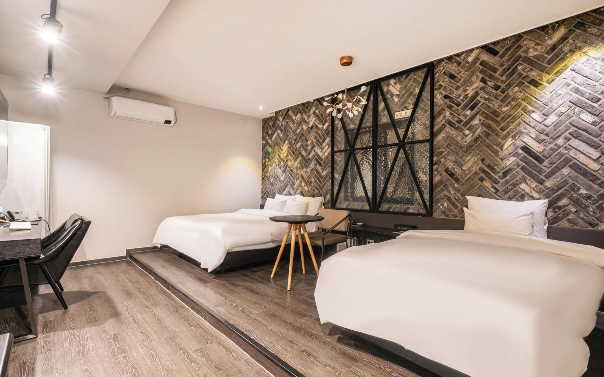 Yangsan Pyeongsan Den Bastar Hotel