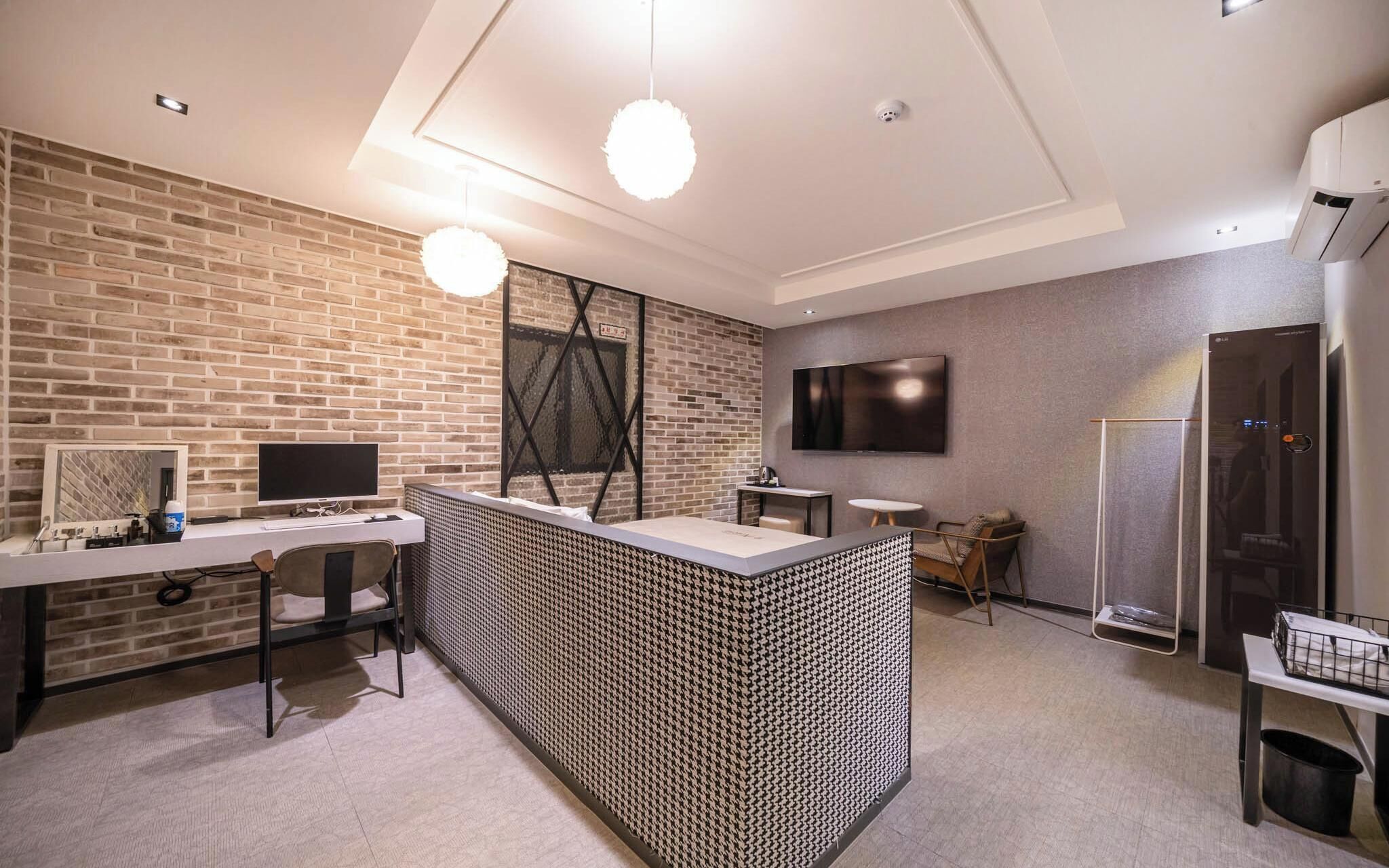 Yangsan Pyeongsan Den Bastar Hotel