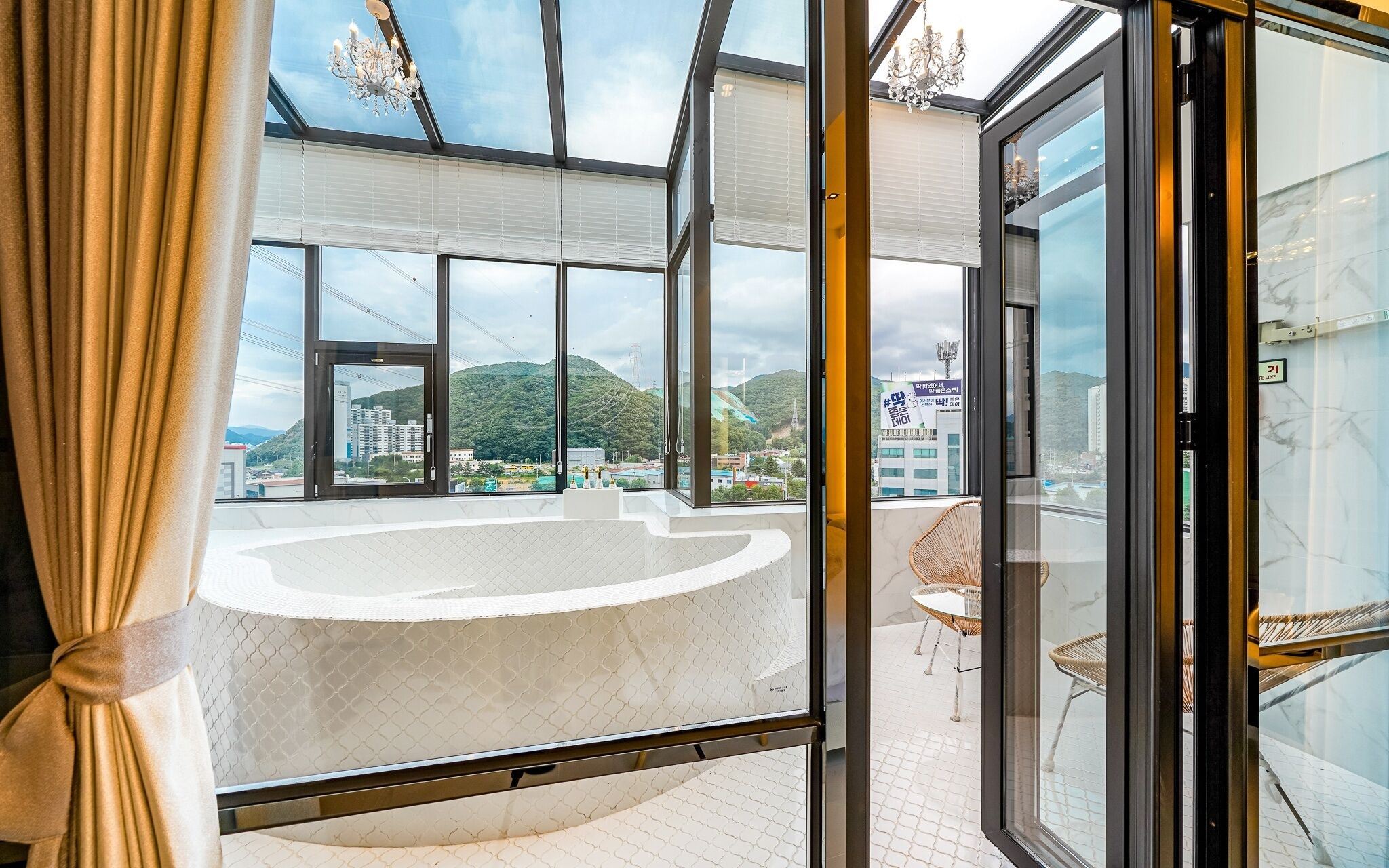 Yangsan Pyeongsan Den Bastar Hotel