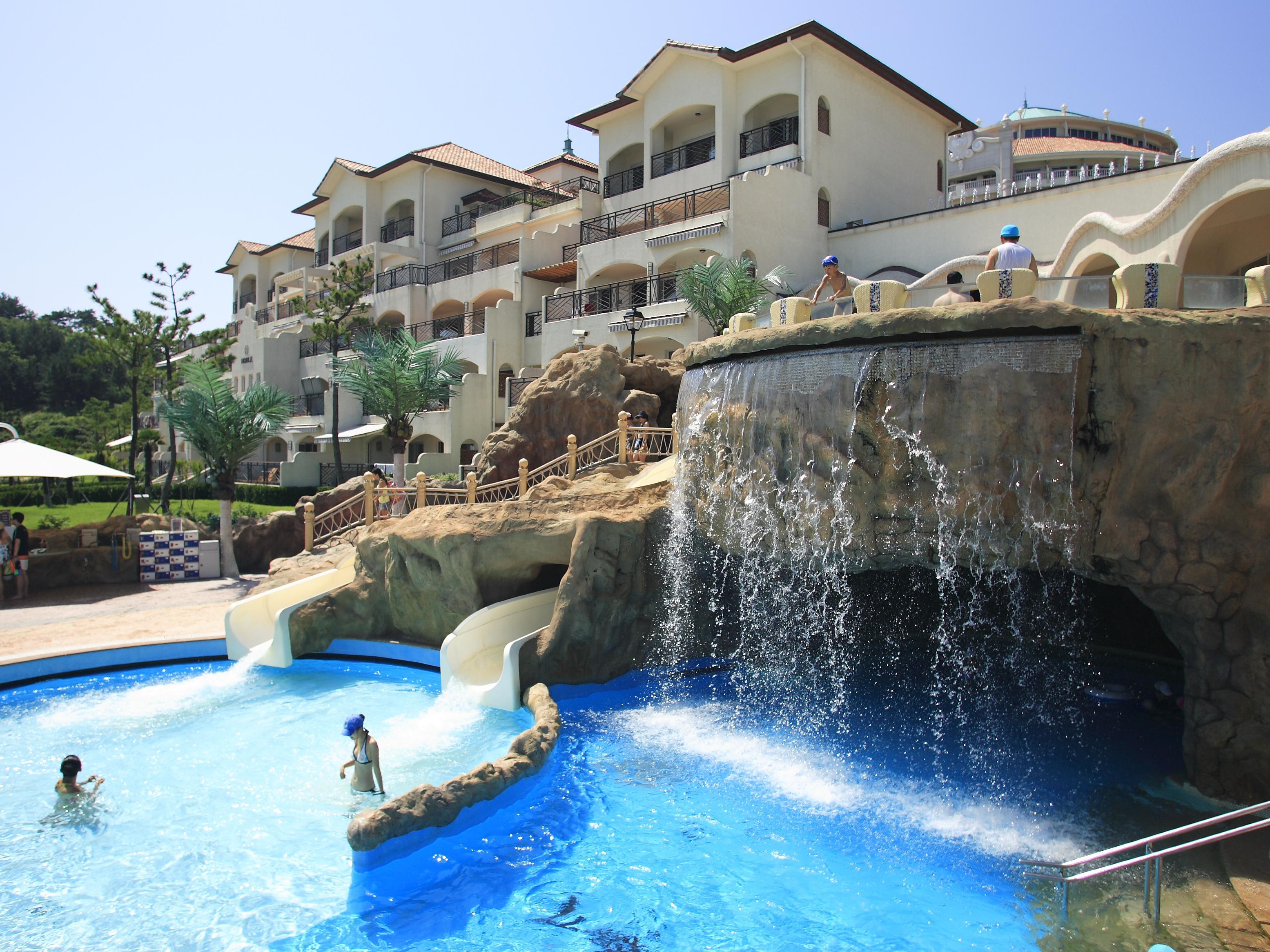 Daemyung Sol Beach Hotel & Resort