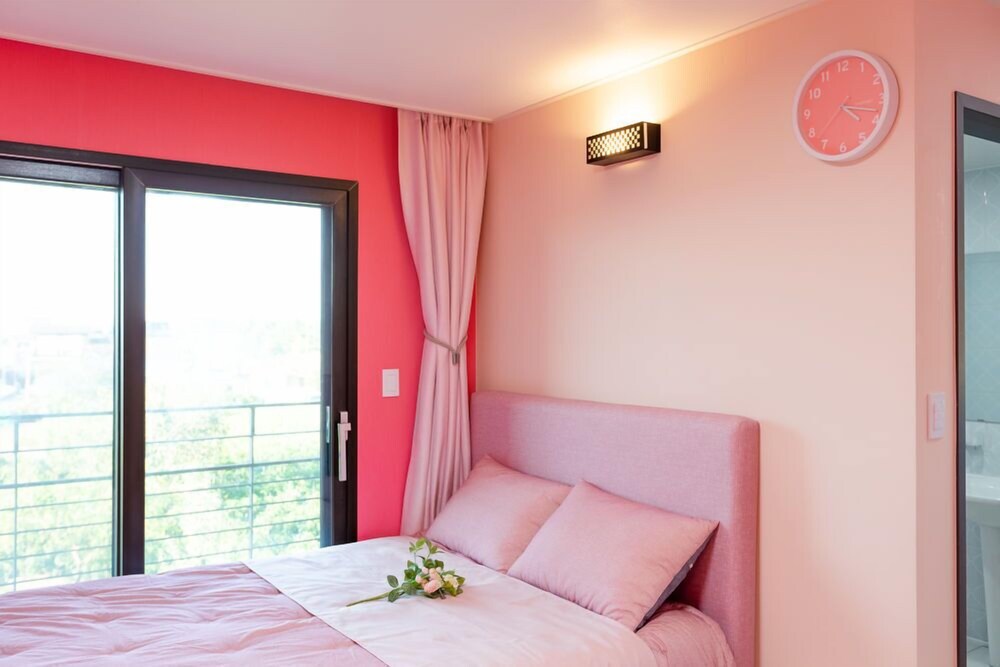 Pink Beach Pension