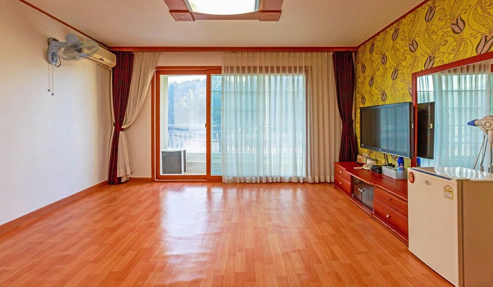 Sea Condotel