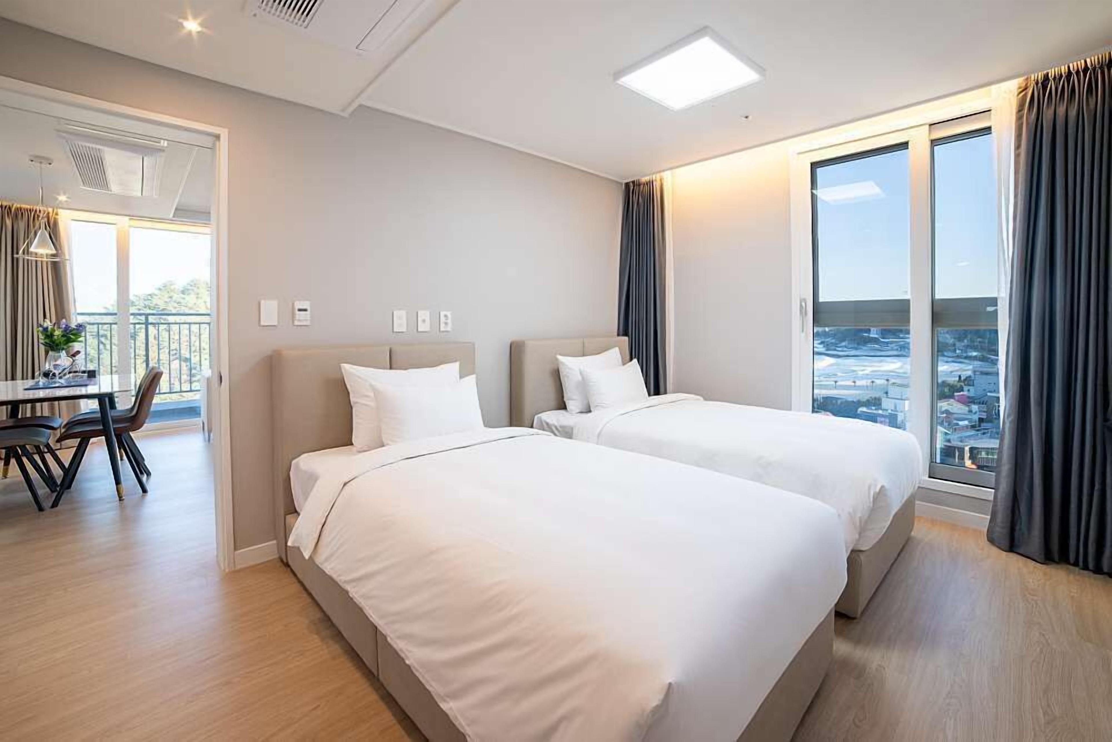 Surf Resort JD