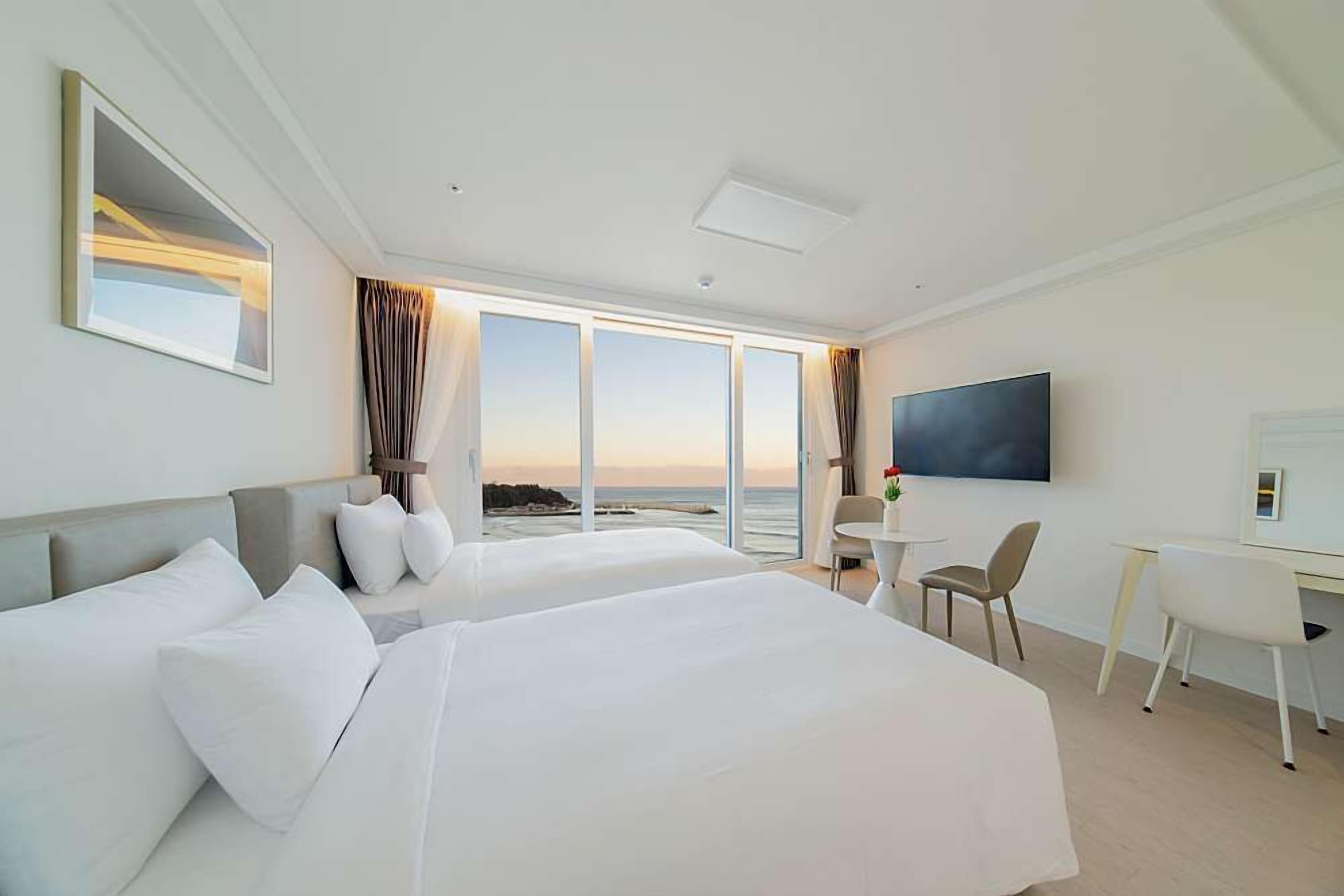 Surf Resort JD