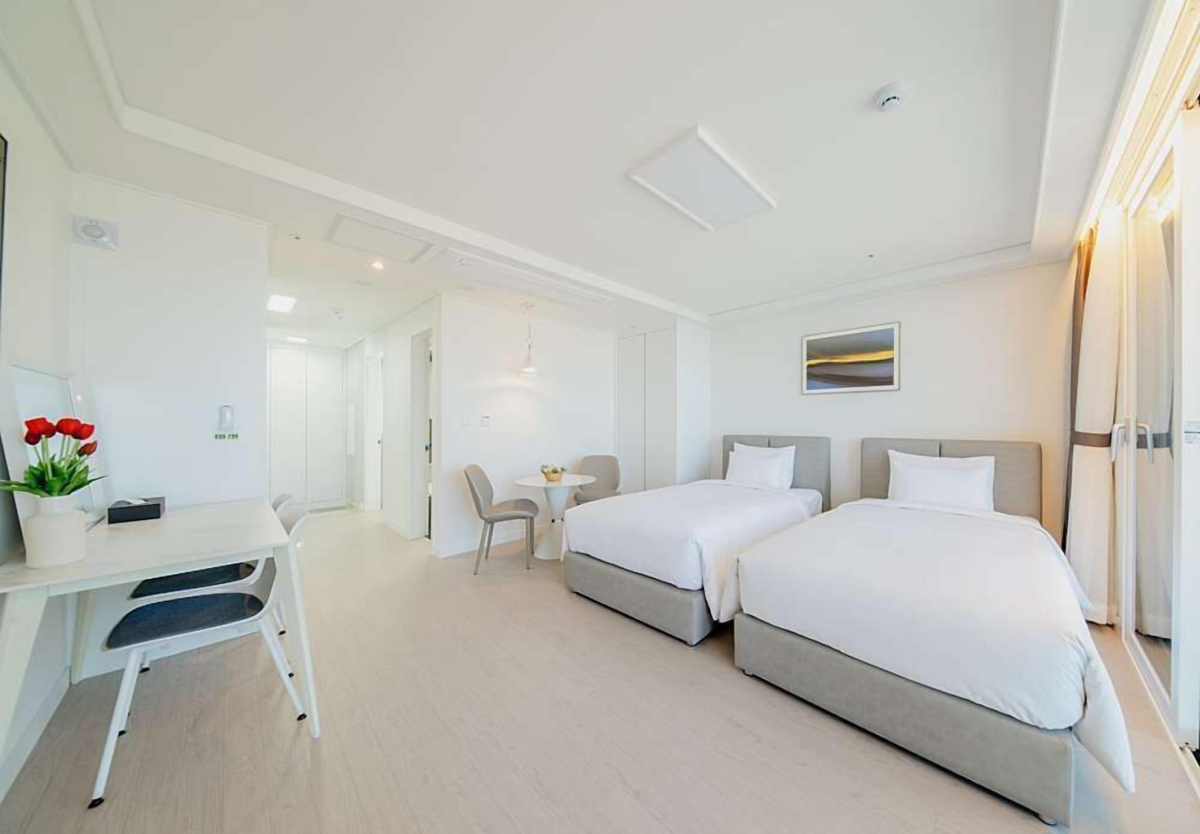 Surf Resort JD