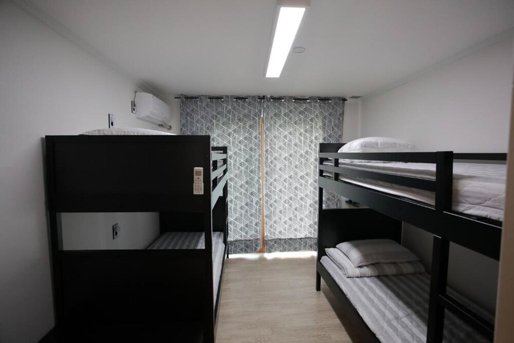 The Great Guest Guesthouse