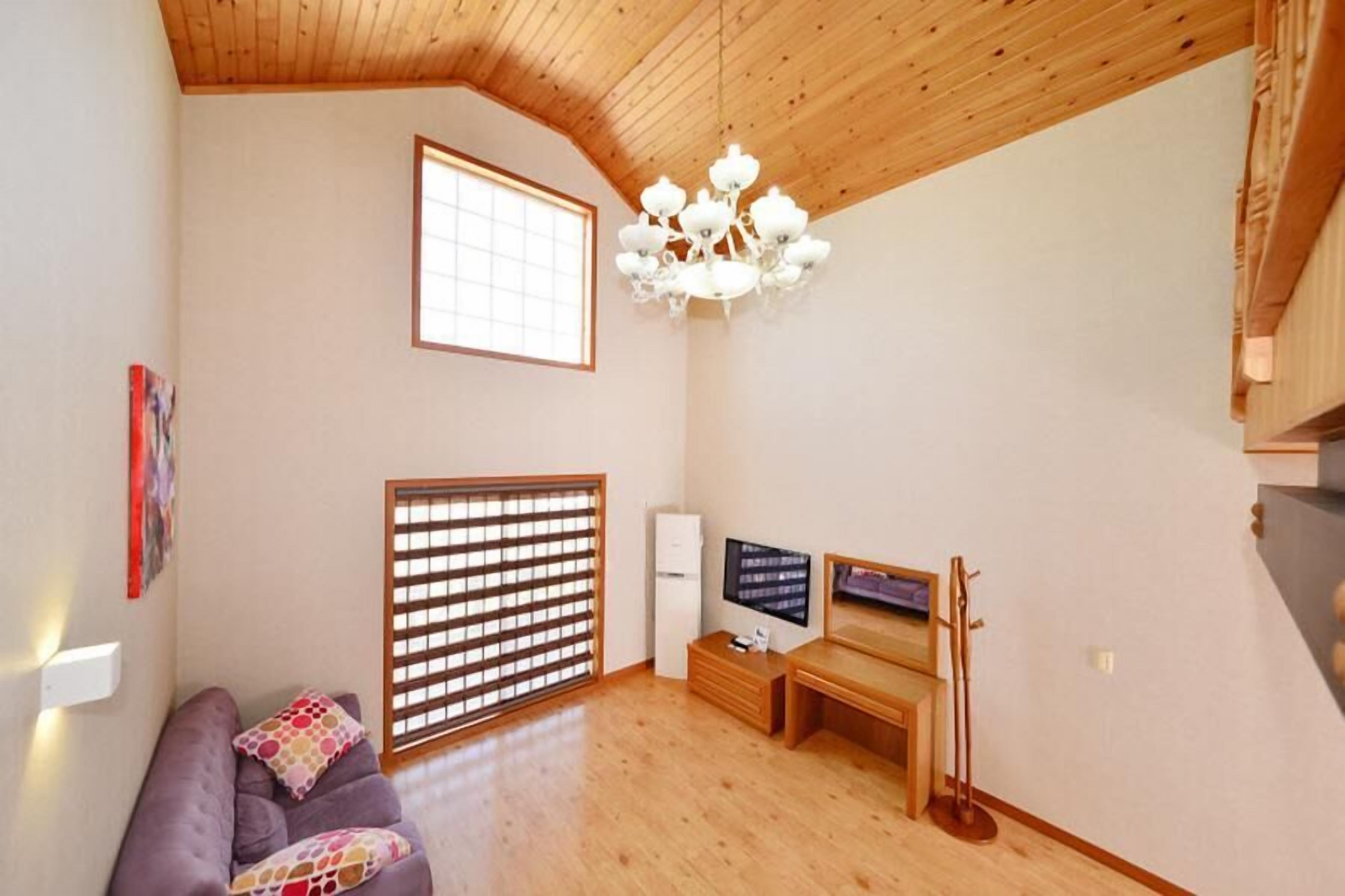 Yangyang Amigas Pension