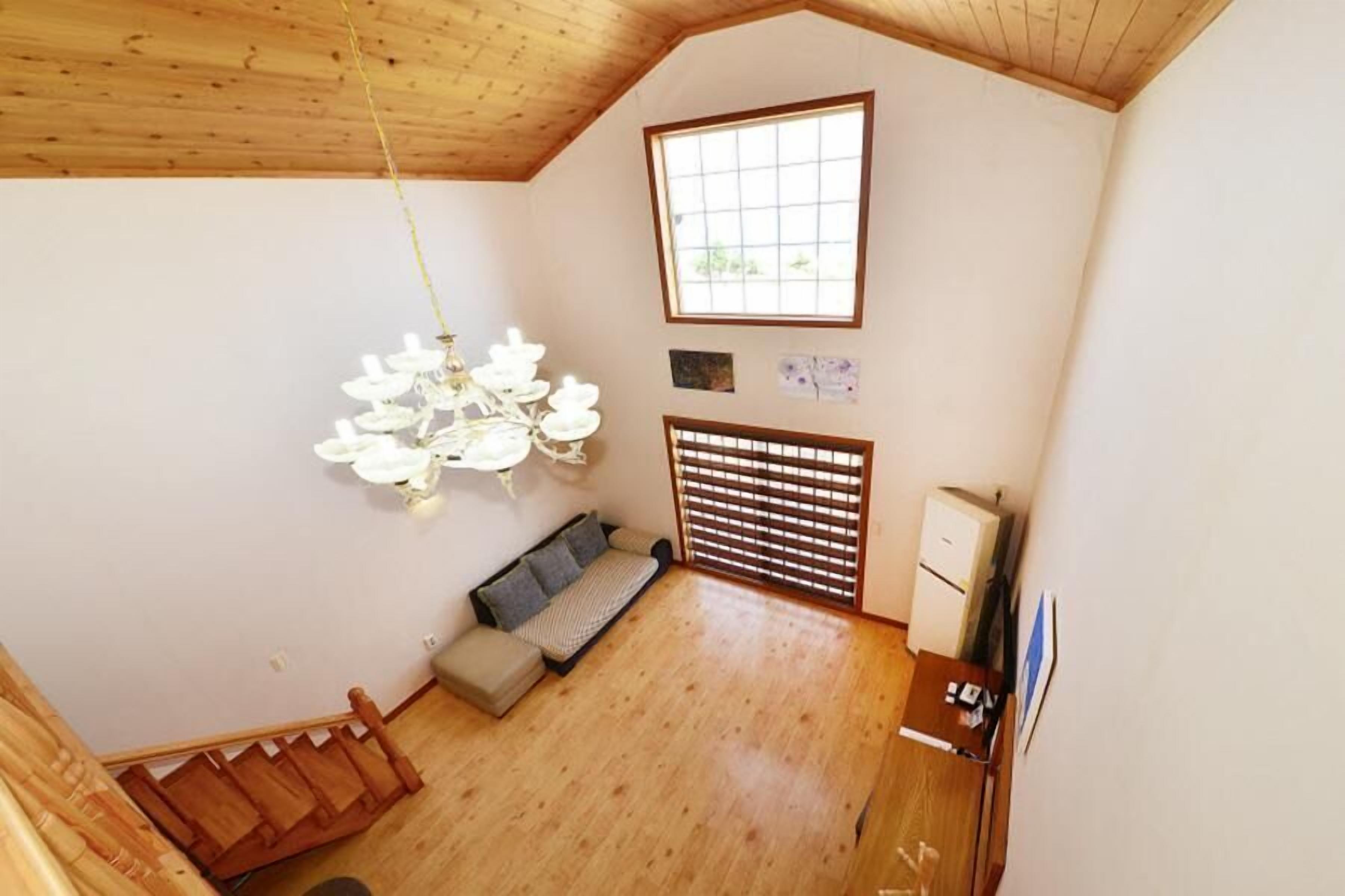 Yangyang Amigas Pension