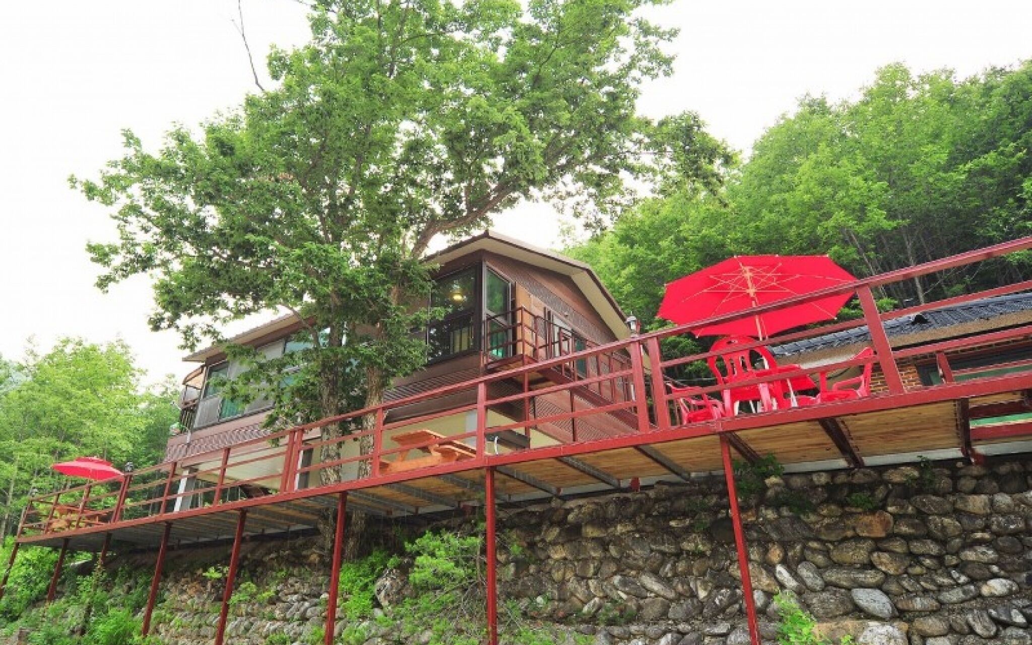 Yangyang Beopsusanjang Pension