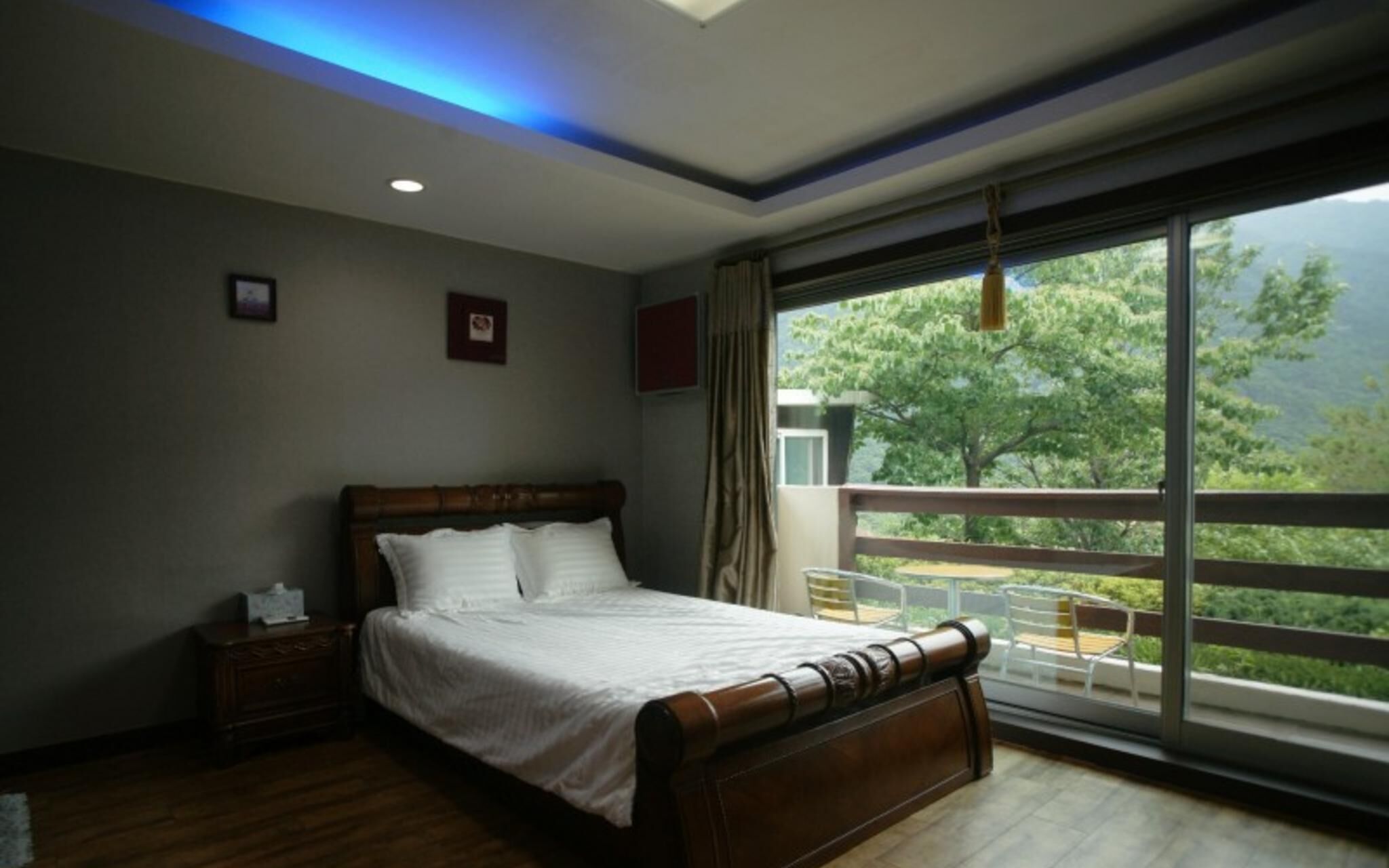 Yangyang Denver House Pension