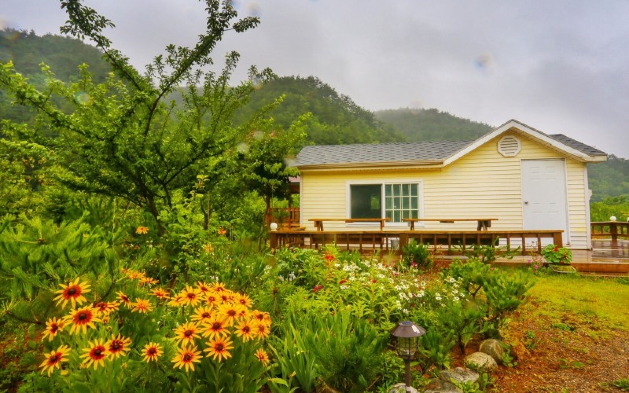 Yangyang Goyohan Kkottteul Pension