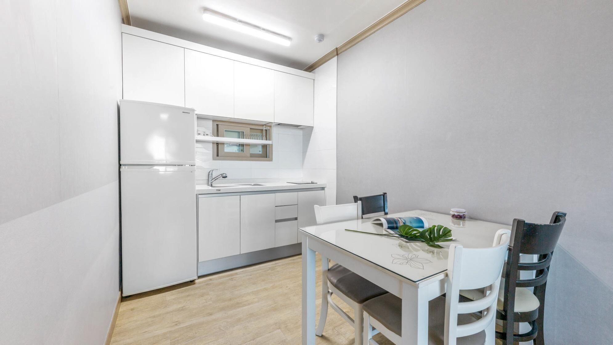 Yangyang Haettuneonchangmoon Pension